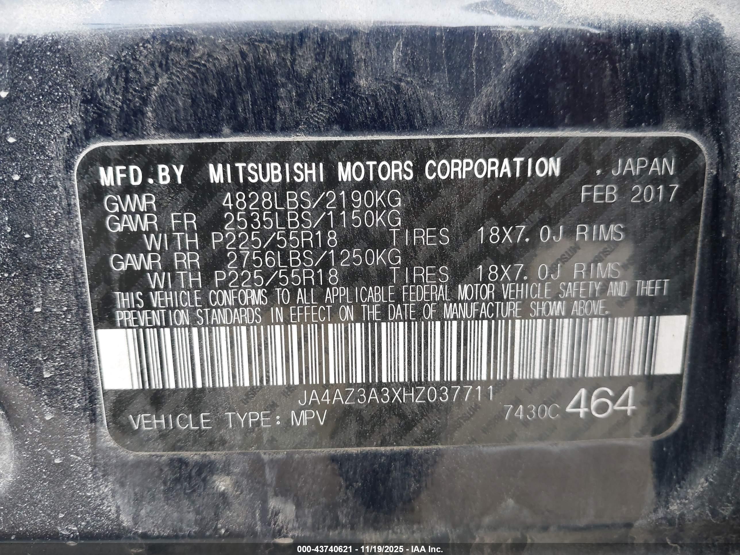 MITSUBISHI OUTLANDER image 9