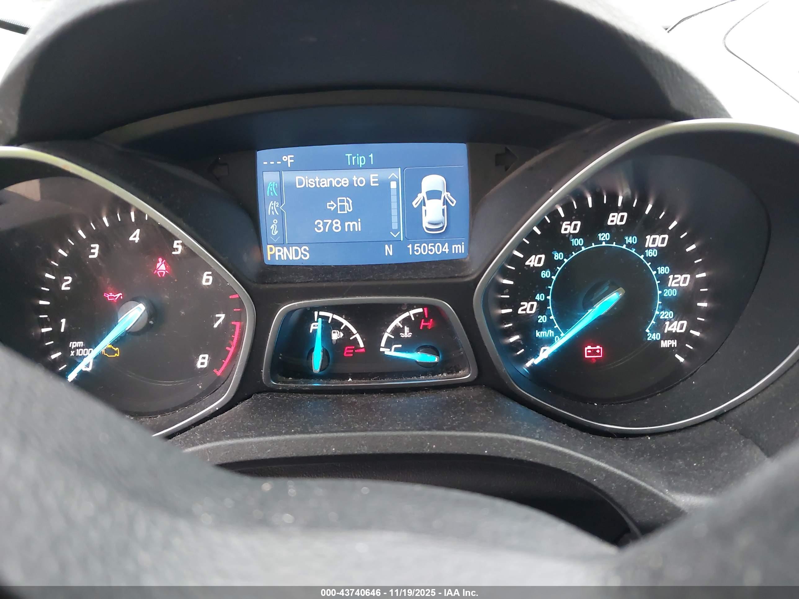 FORD ESCAPE image 7