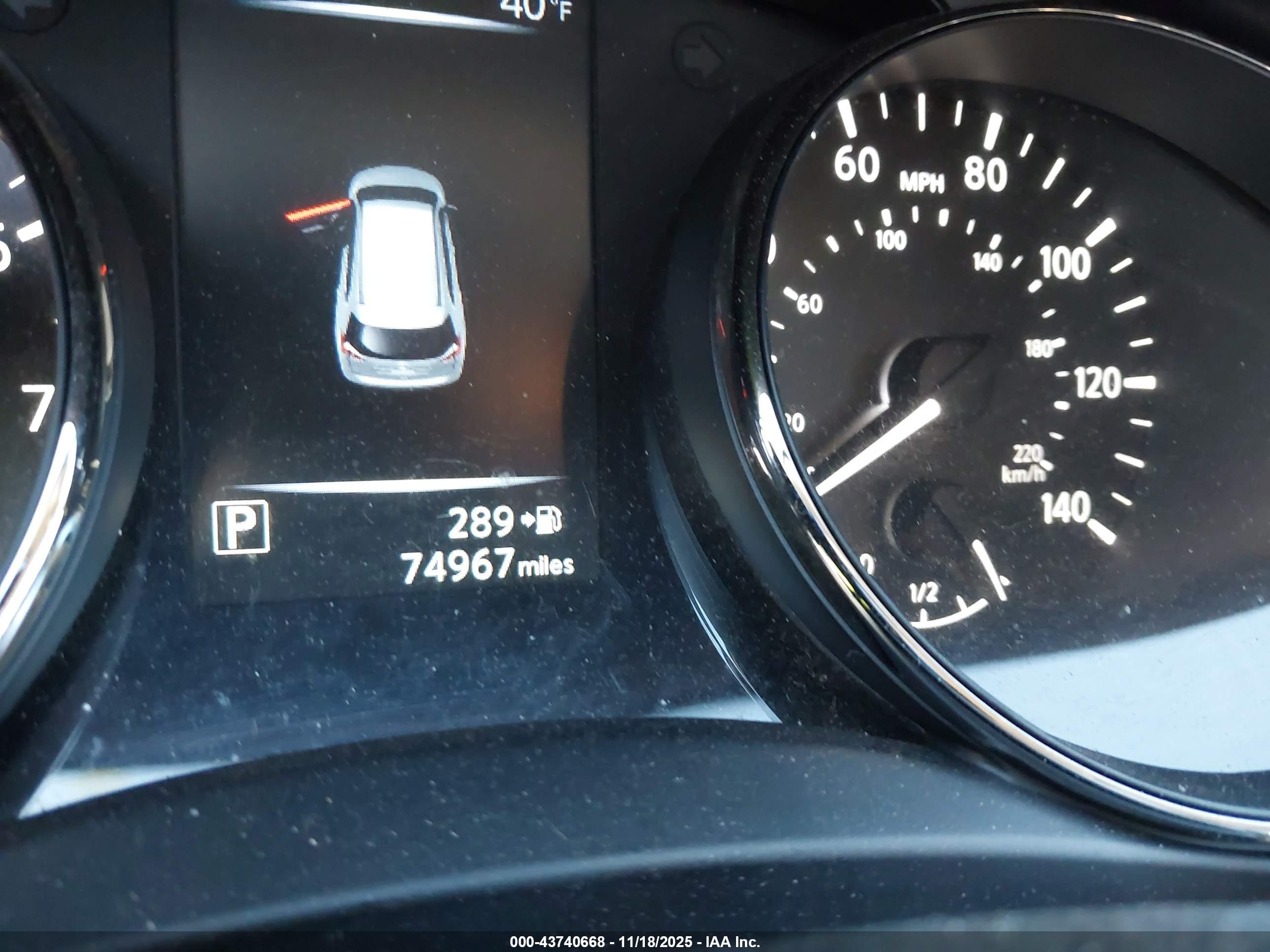 NISSAN ROGUE image 7