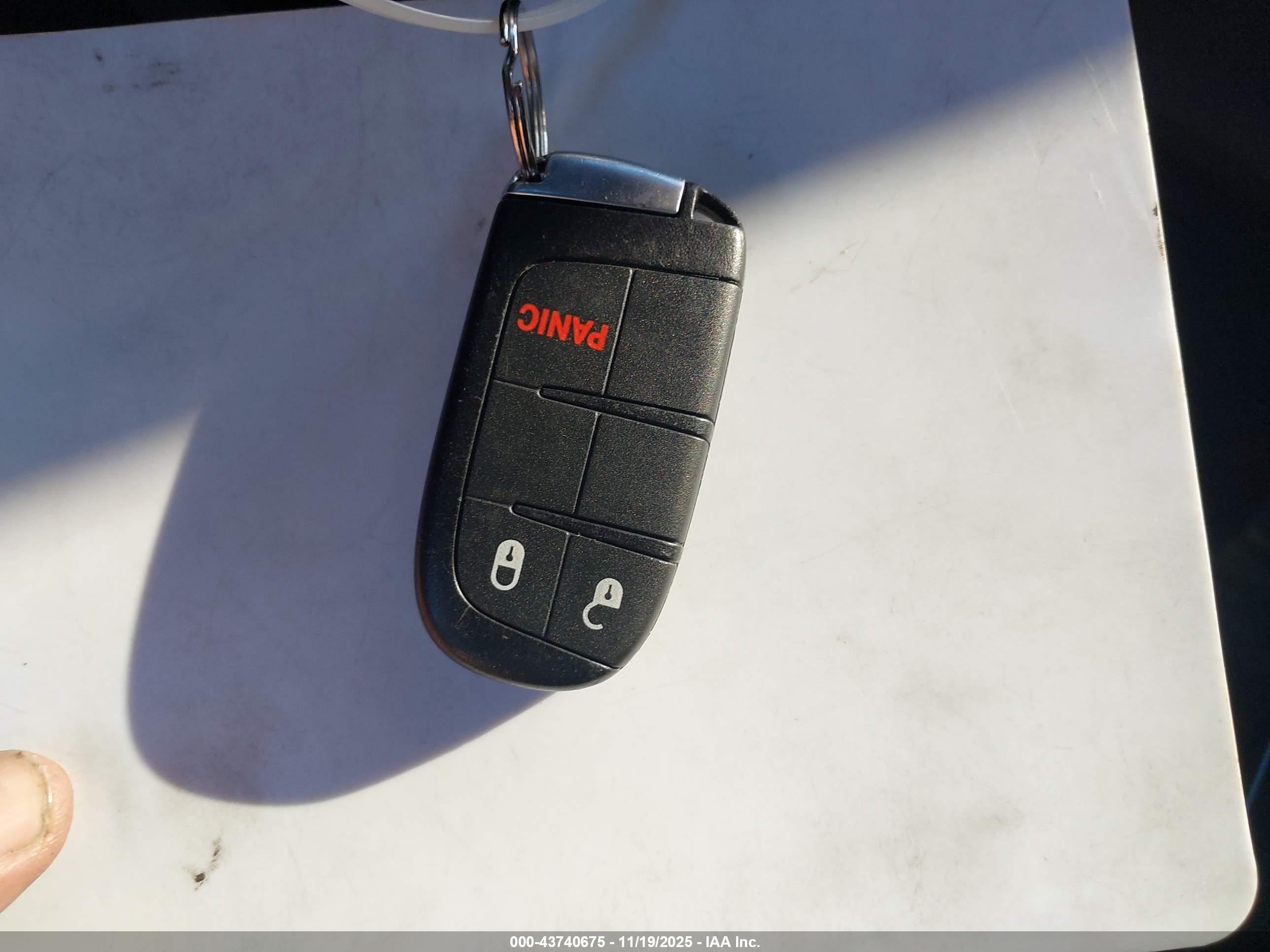 JEEP GRAND image 11
