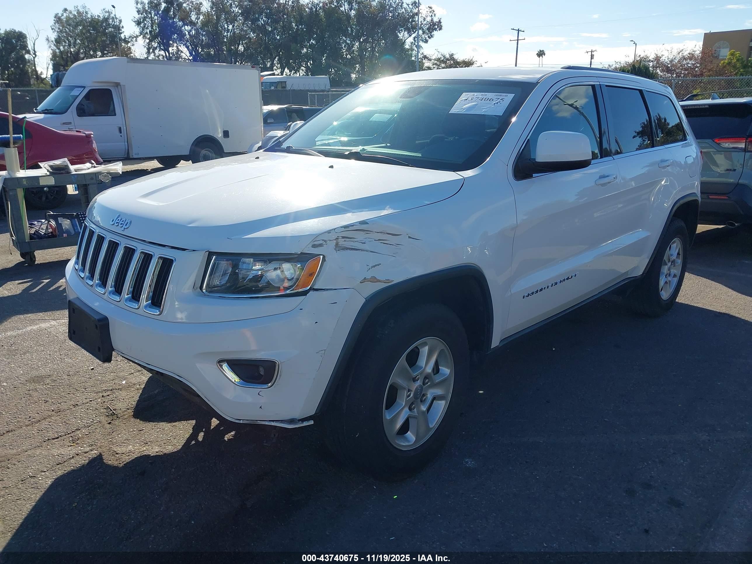 JEEP GRAND image 2