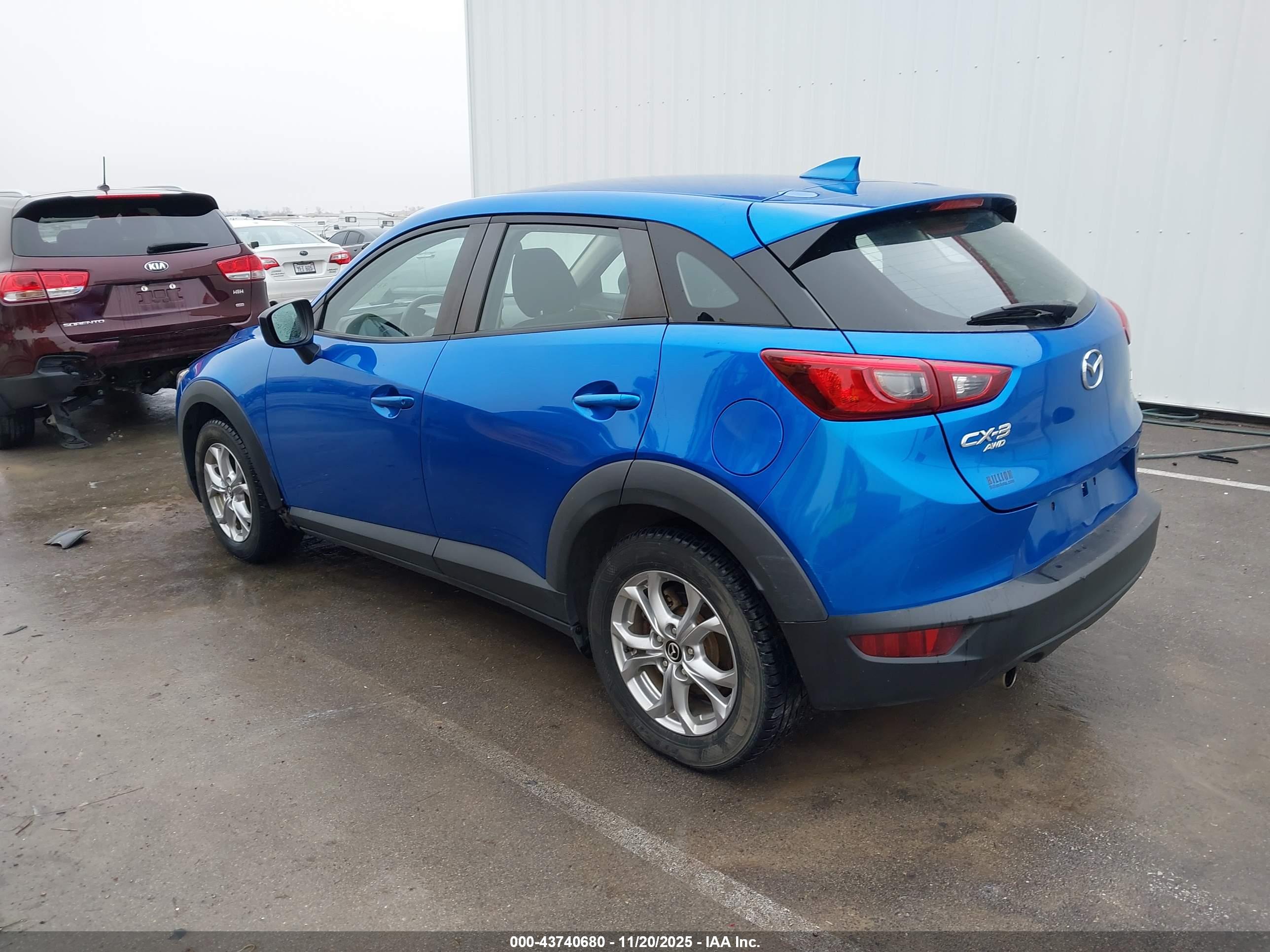 MAZDA CX-3 image 3