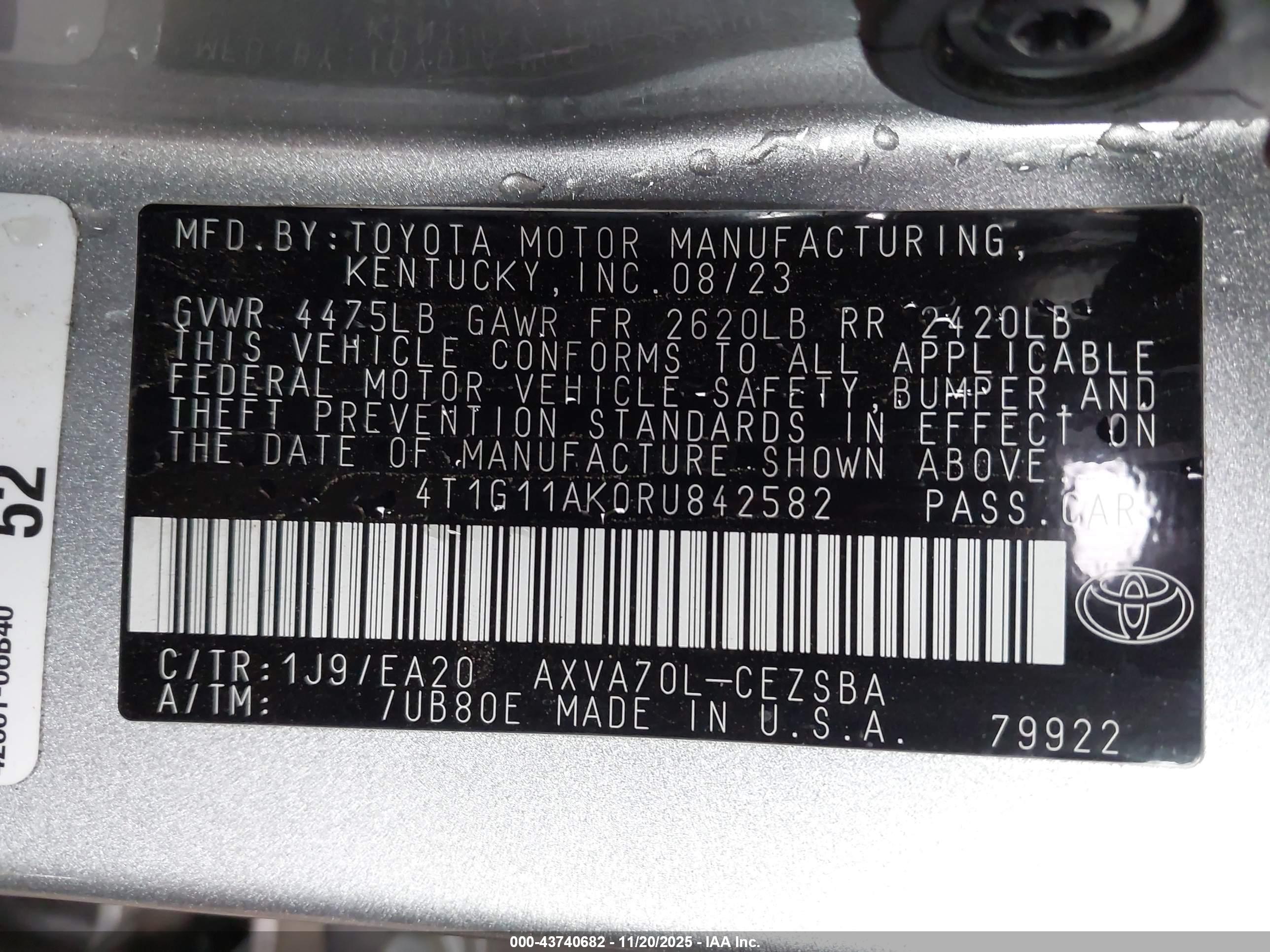 TOYOTA CAMRY image 9