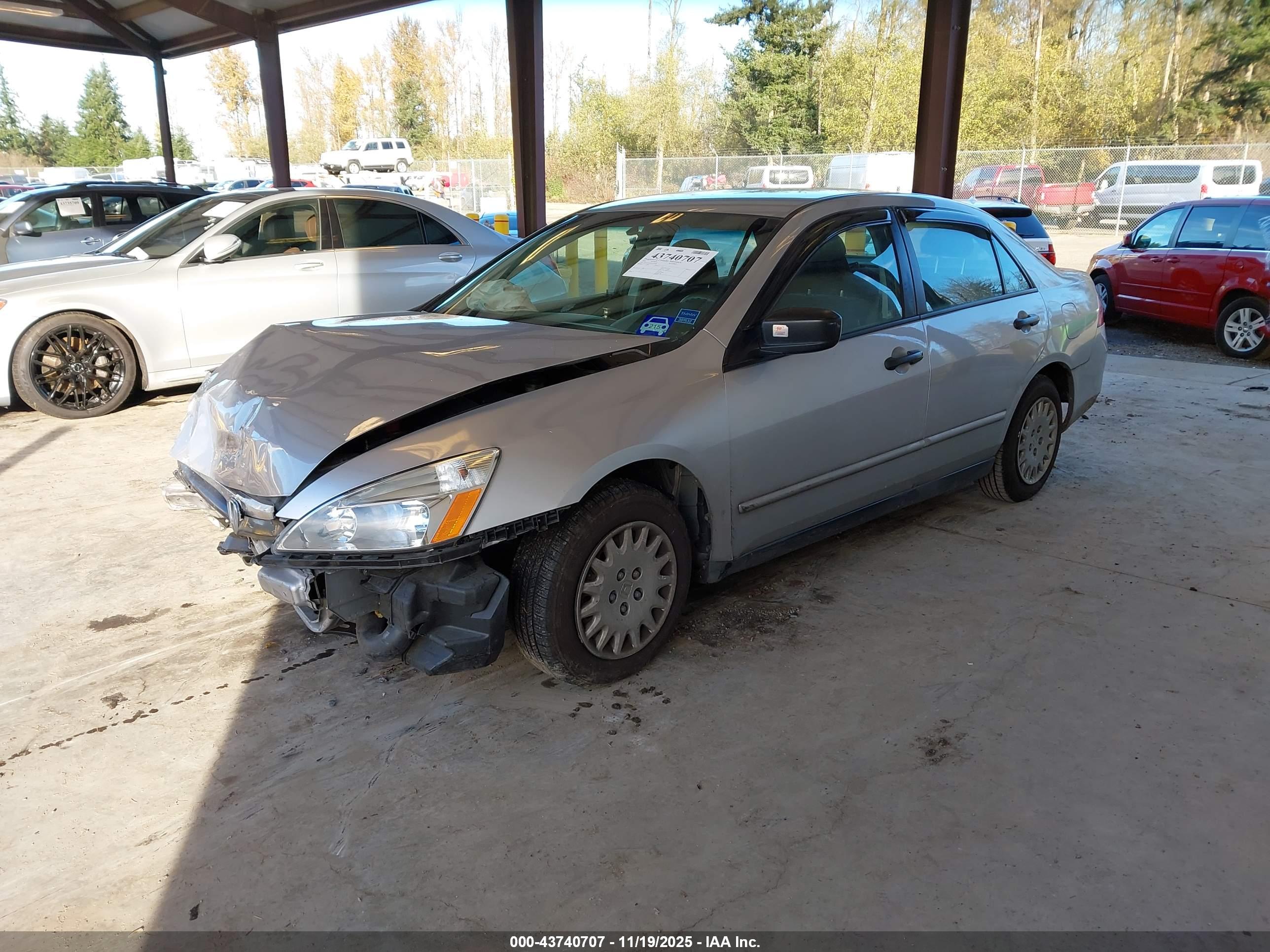 HONDA ACCORD image 2