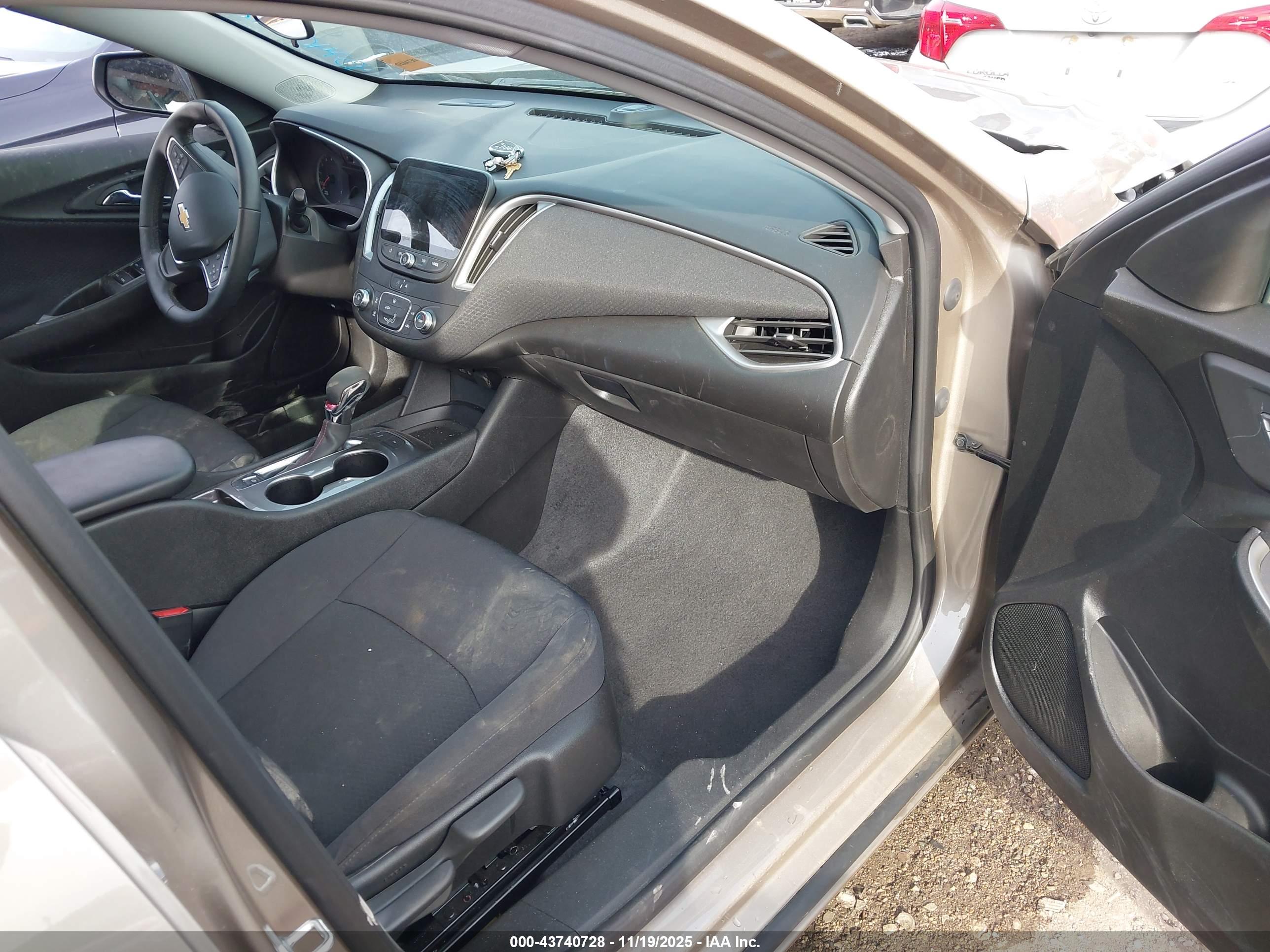 CHEVROLET MALIBU image 5