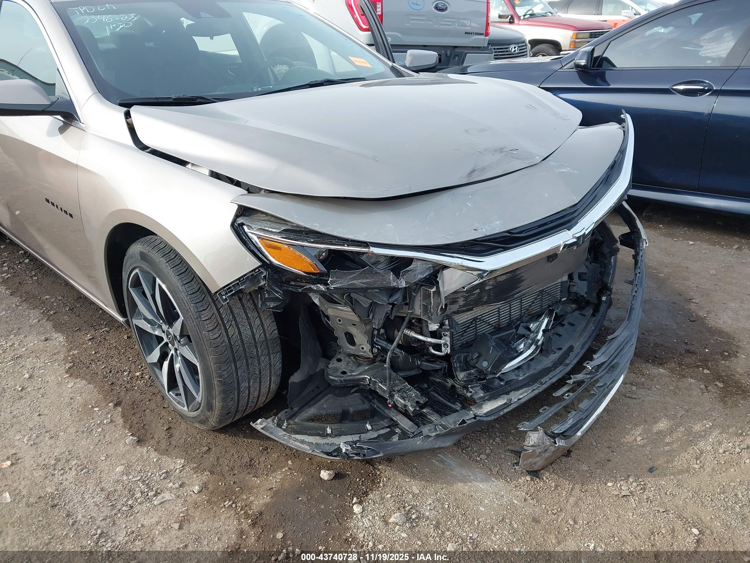 CHEVROLET MALIBU image 6