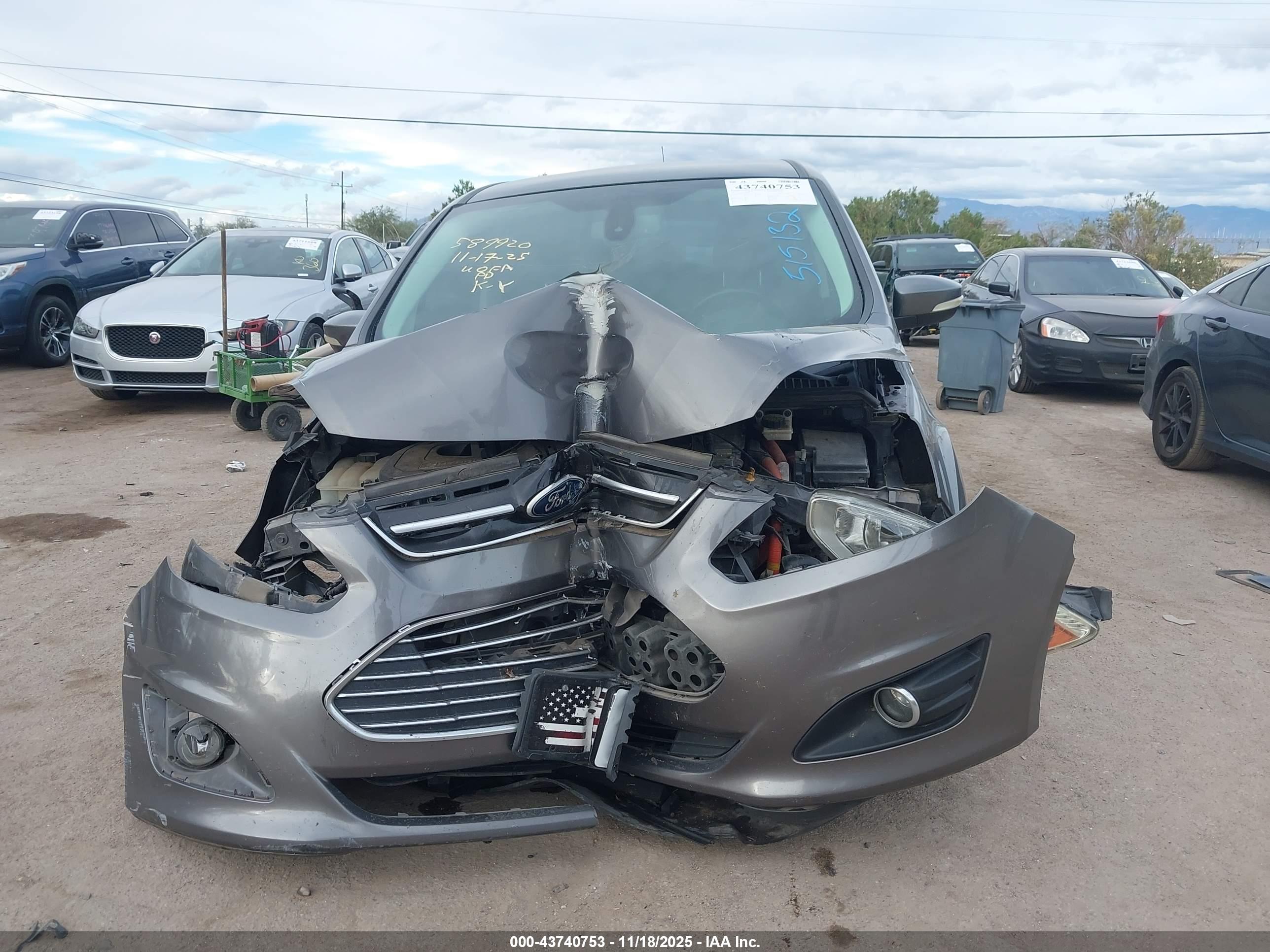 FORD C-MAX image 6