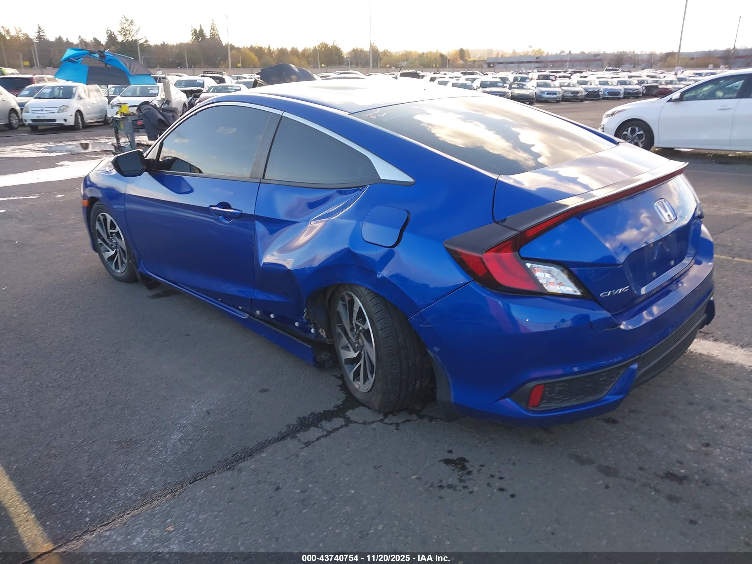 HONDA CIVIC image 3