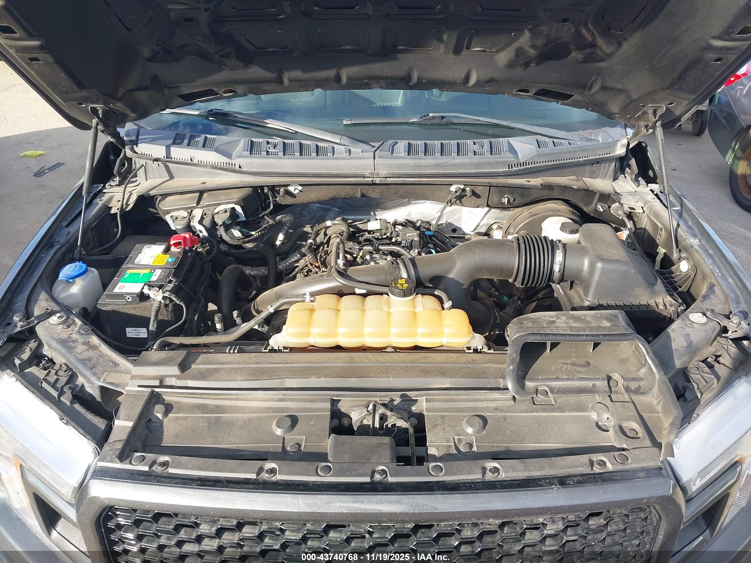 FORD F-150 image 10