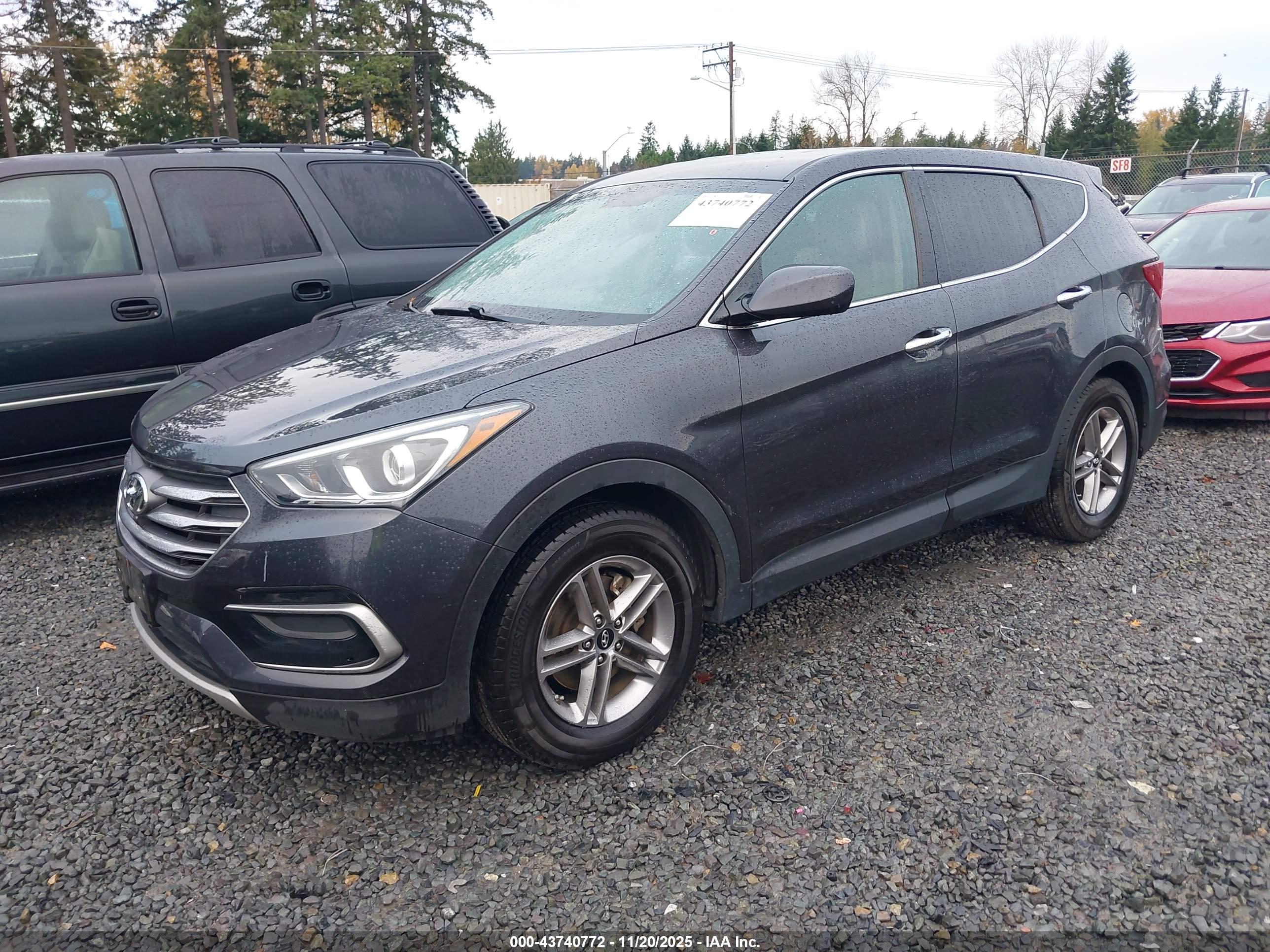 HYUNDAI SANTA image 2