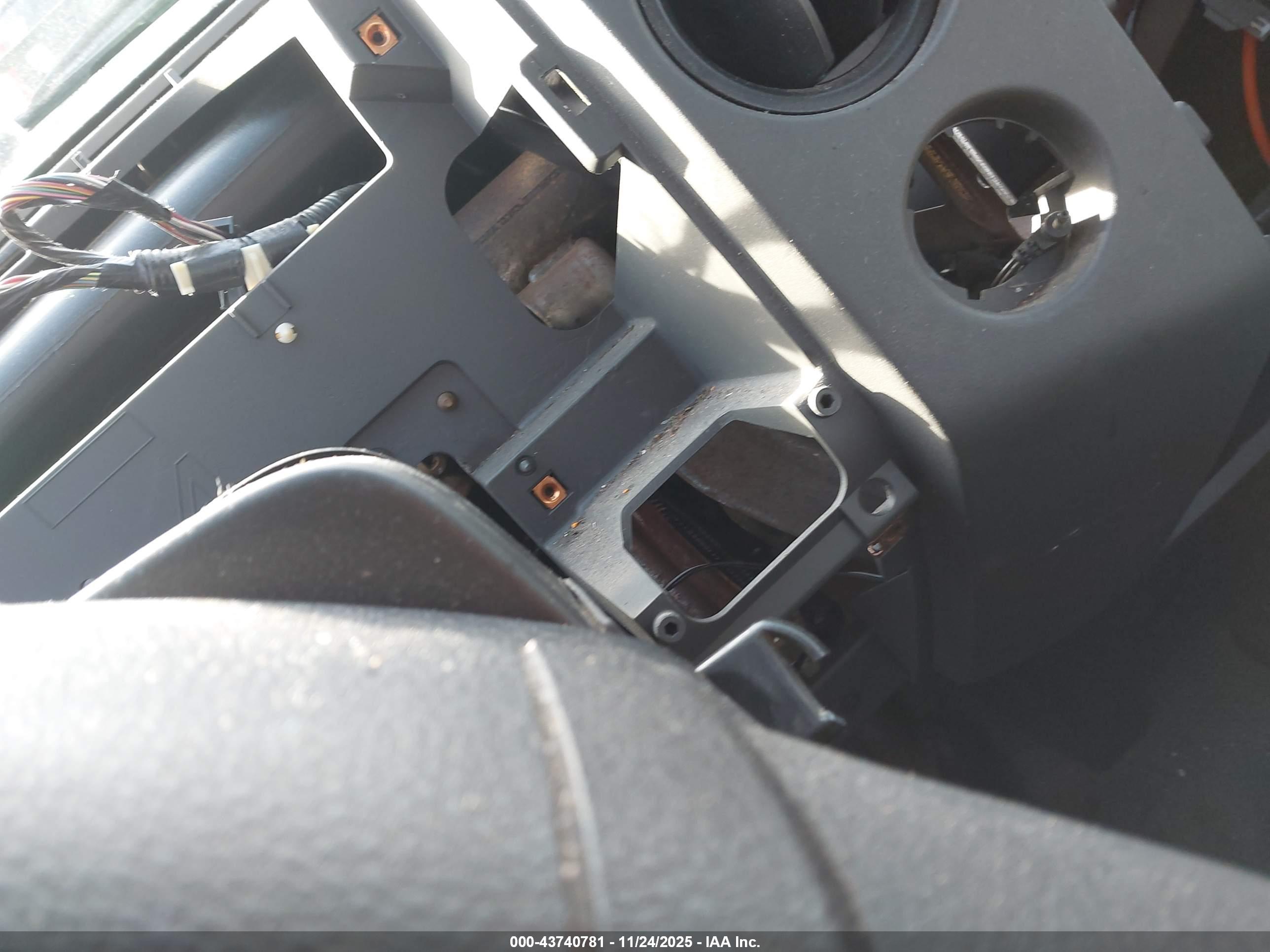 FORD F-150 image 11