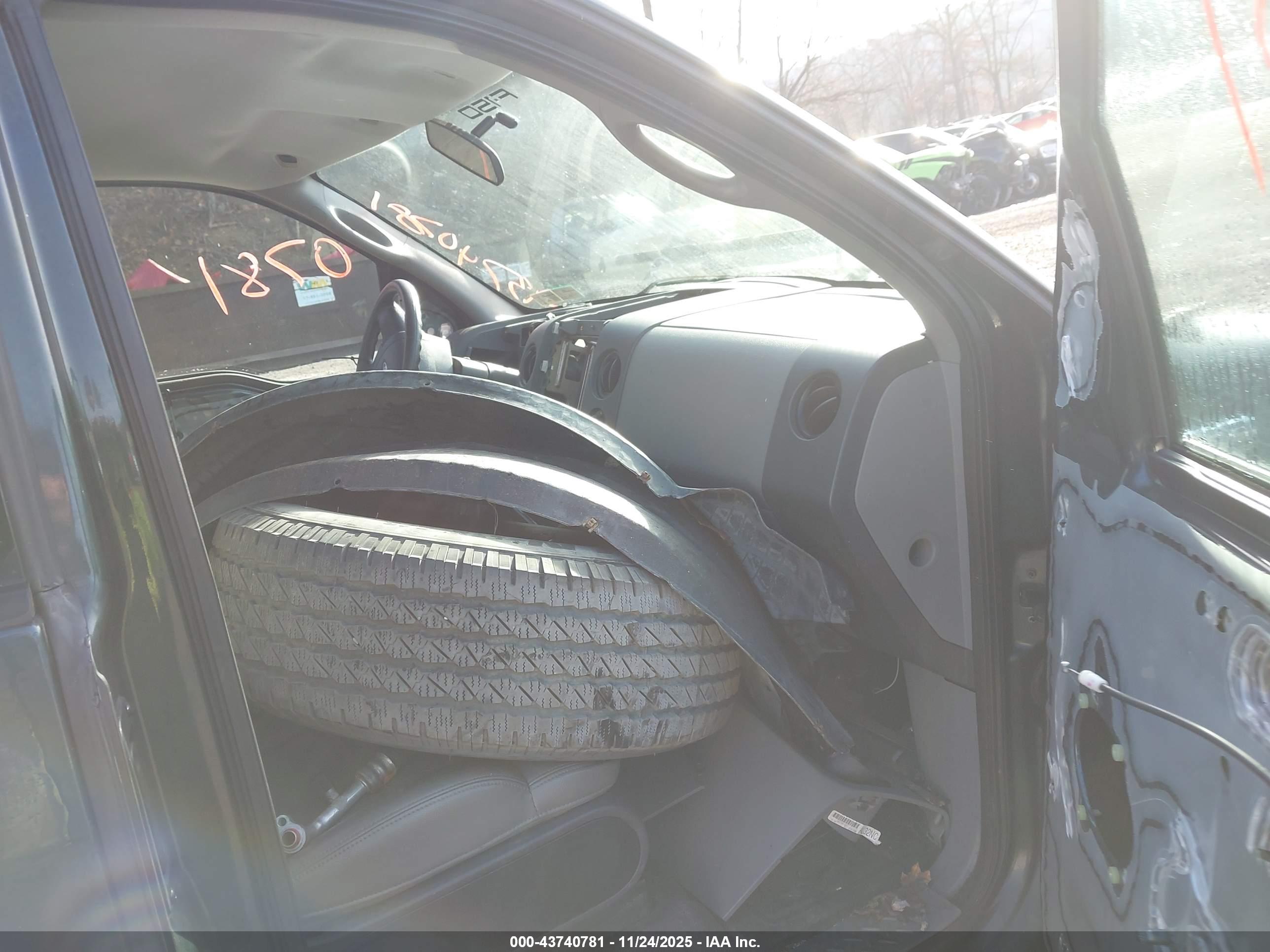 FORD F-150 image 5