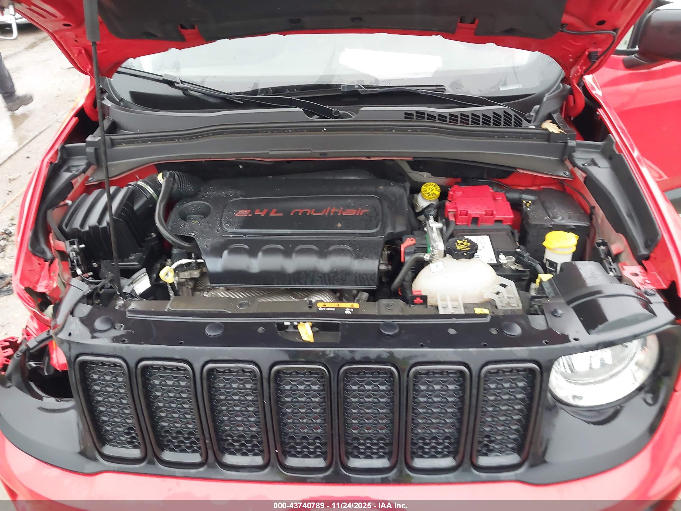 JEEP RENEGADE image 10