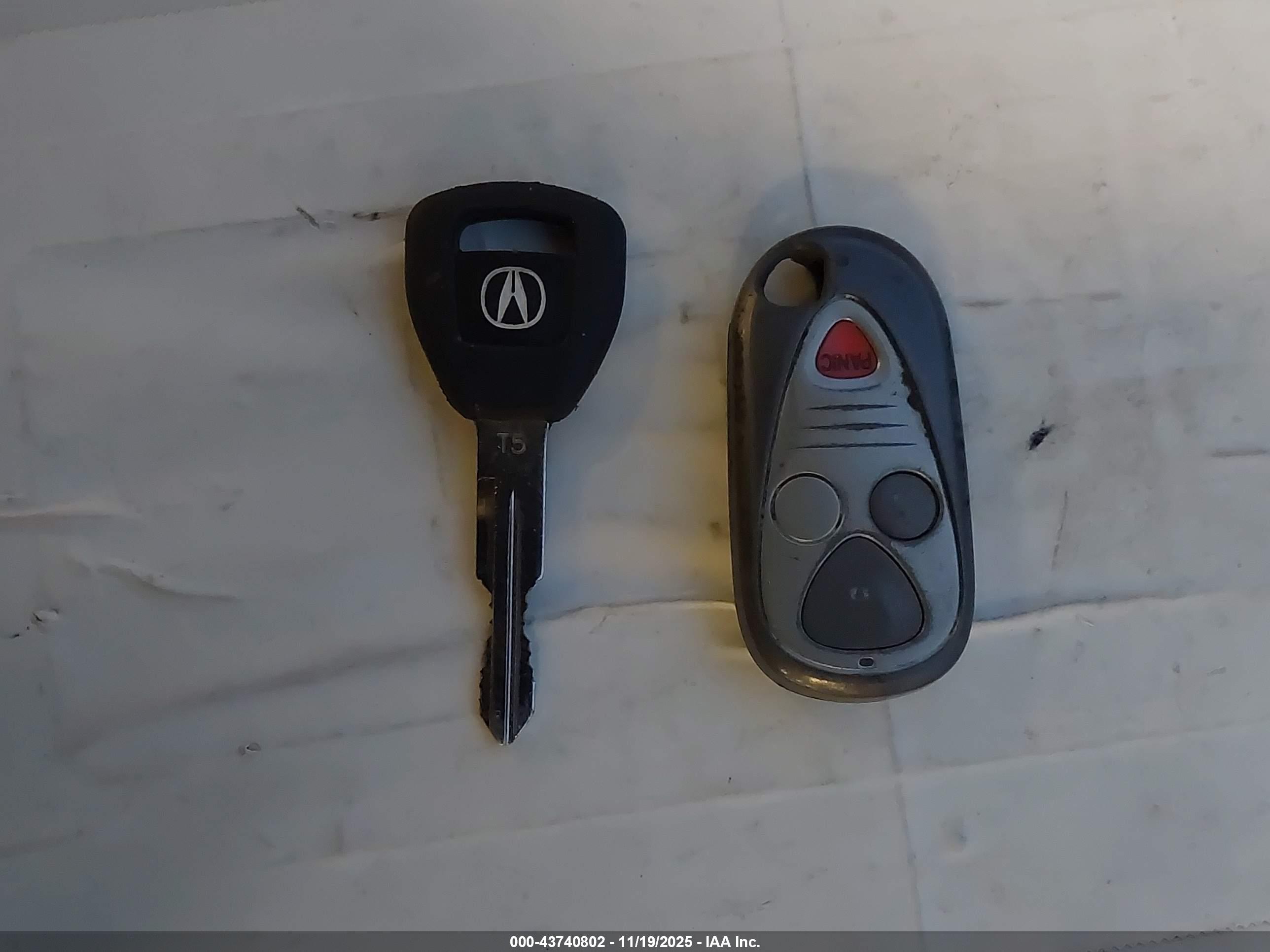 ACURA MDX image 11