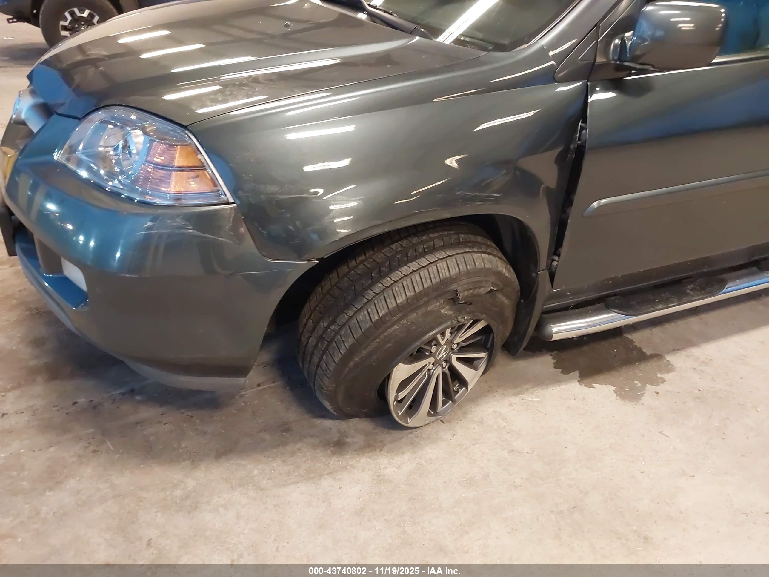 ACURA MDX image 6