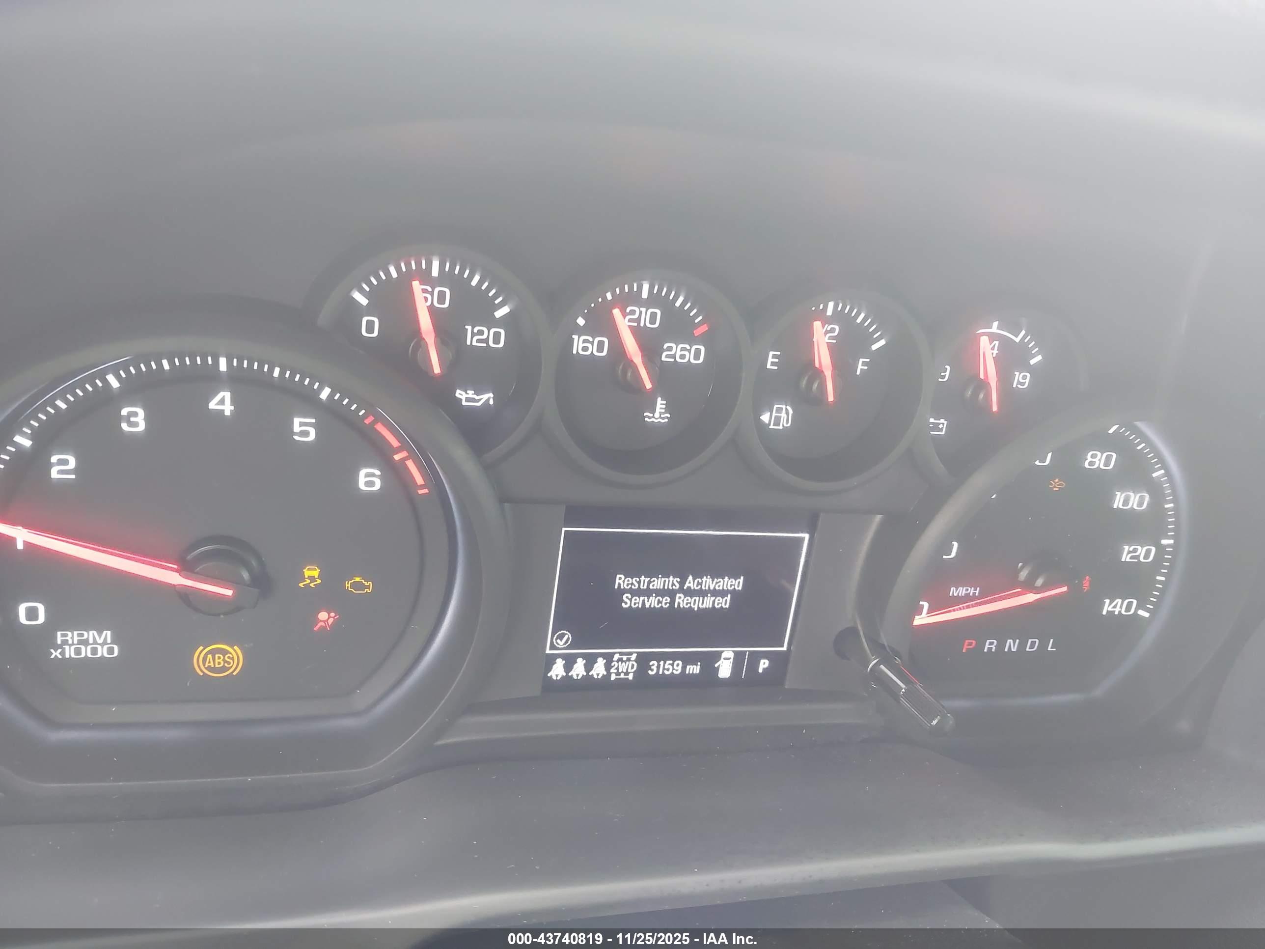 CHEVROLET SILVERADO image 6