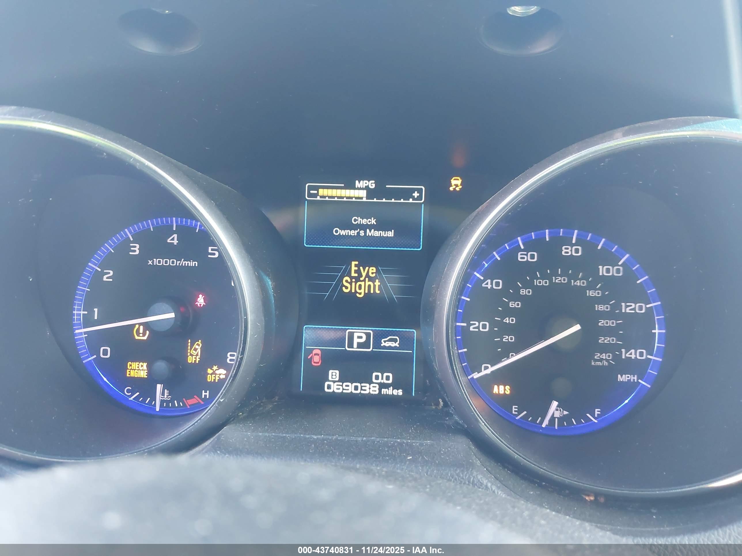 SUBARU OUTBACK image 7