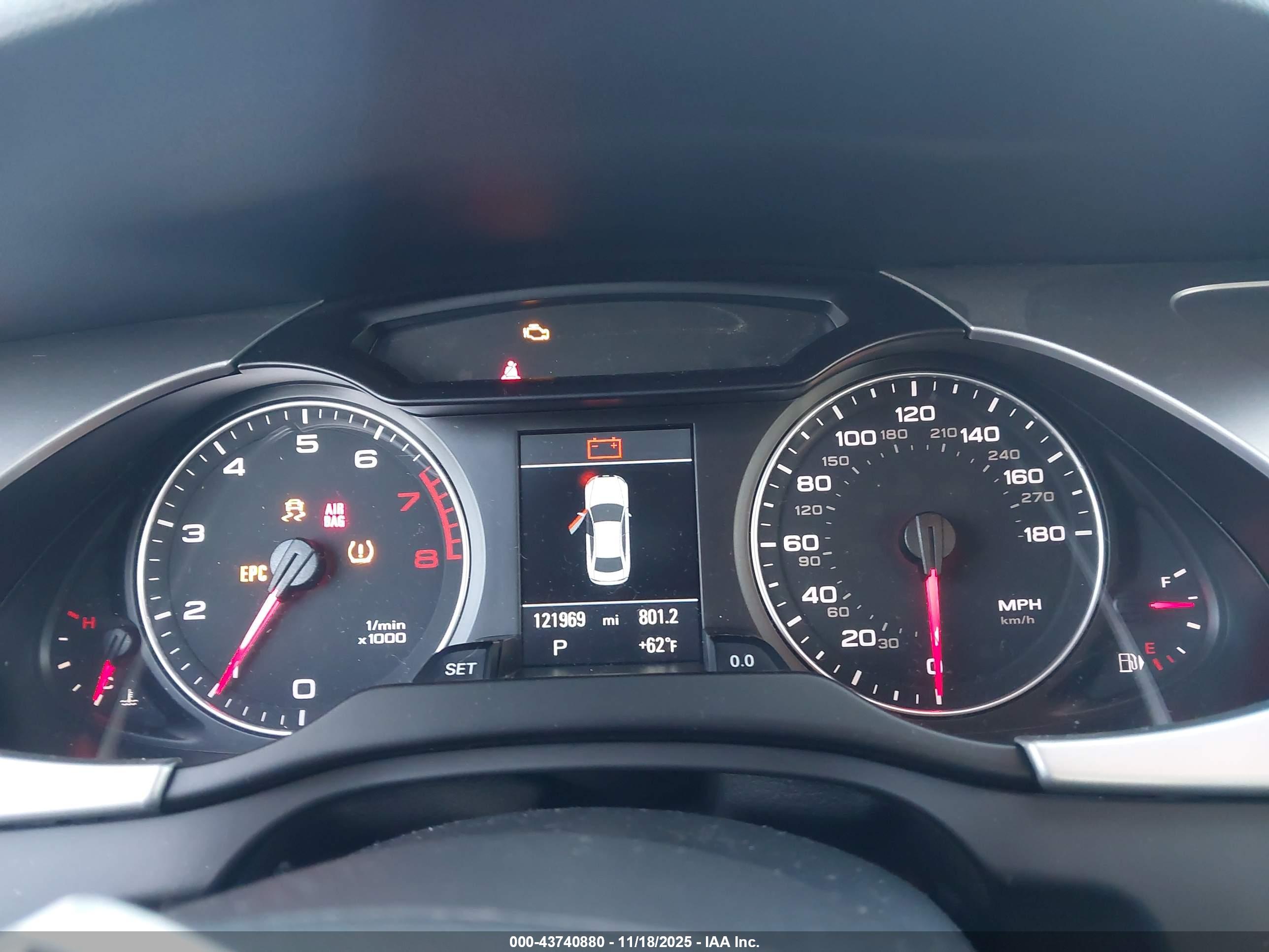 AUDI A4 image 7