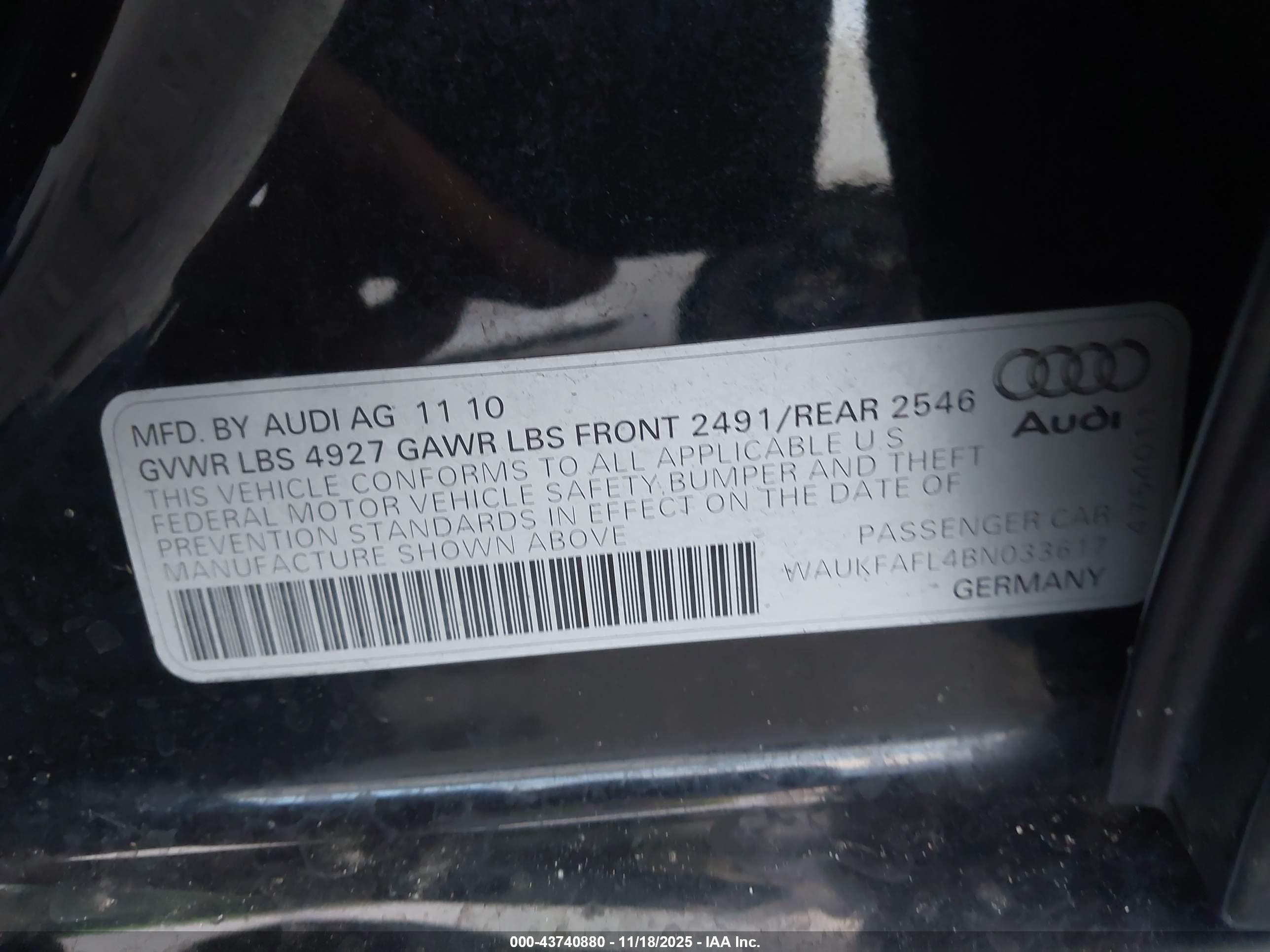 AUDI A4 image 9