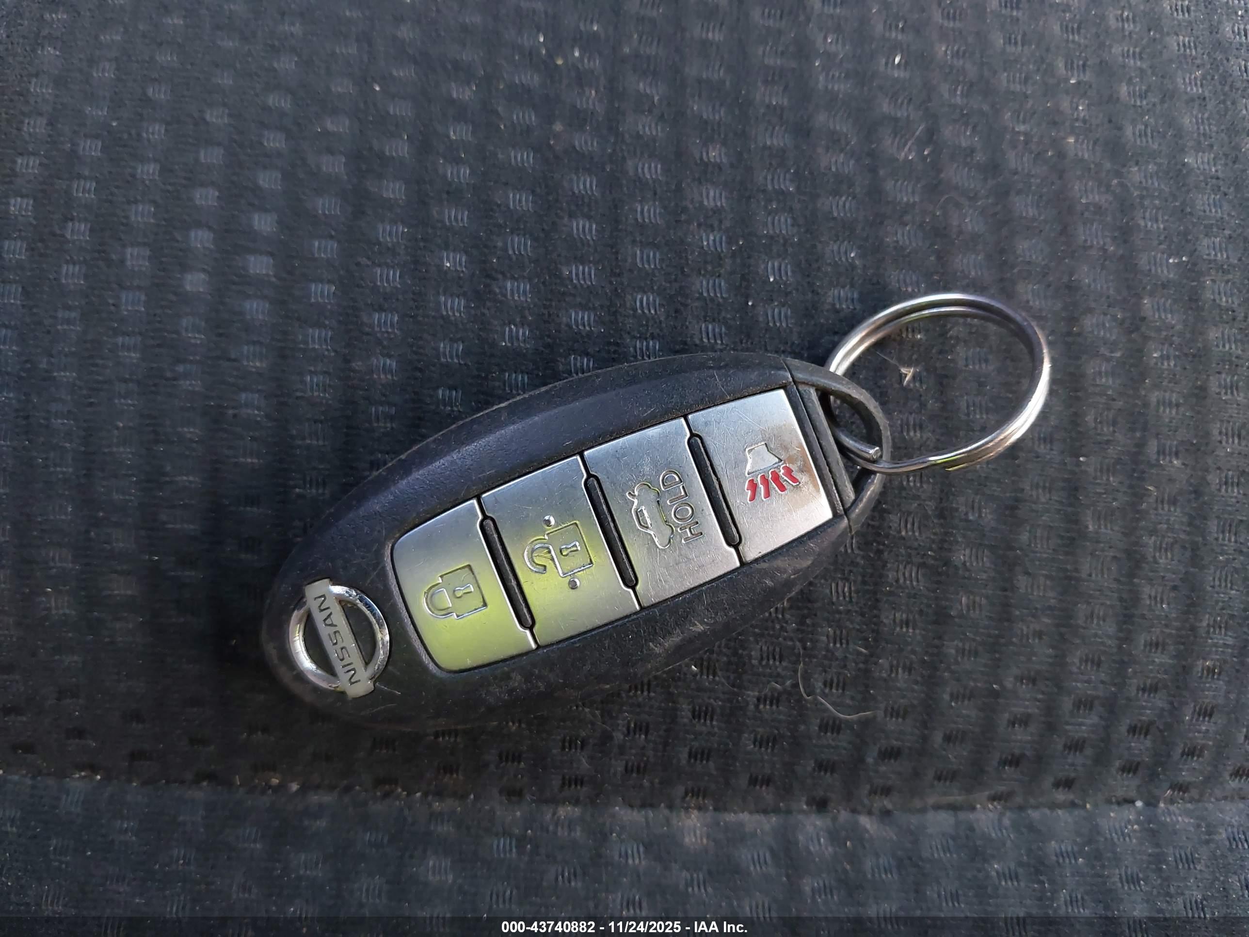 NISSAN ALTIMA image 11