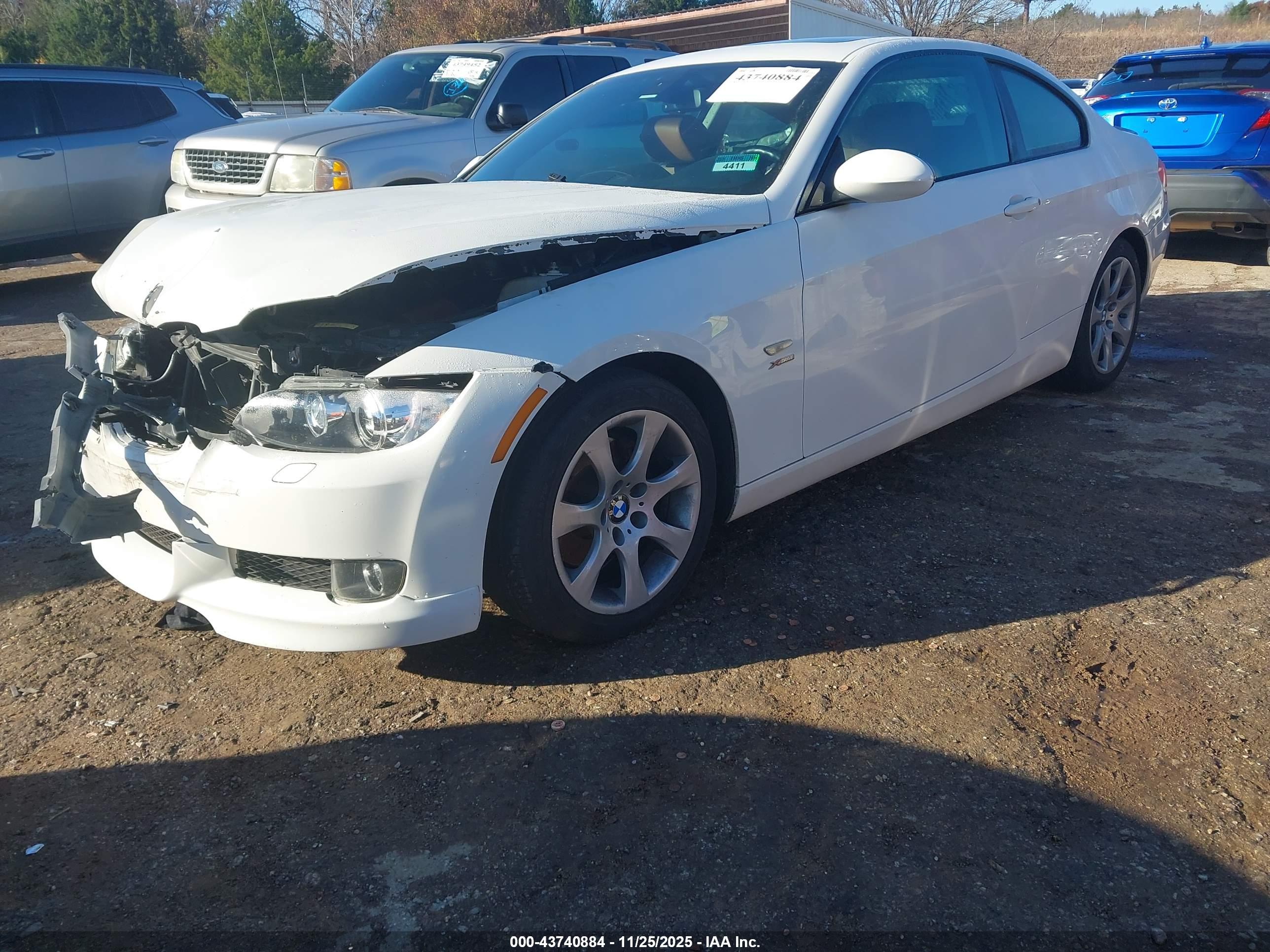 BMW 328I image 2