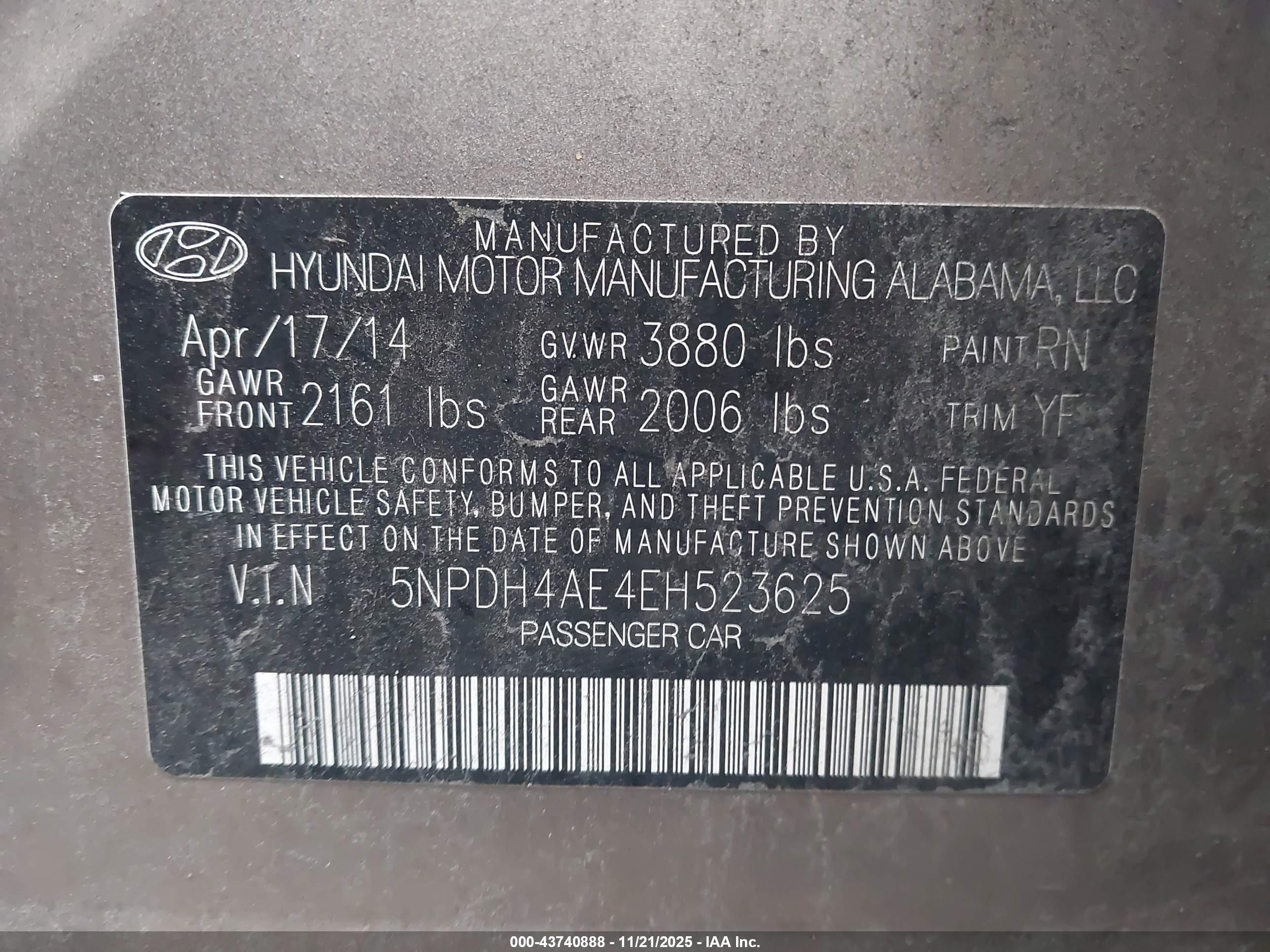 HYUNDAI ELANTRA image 9