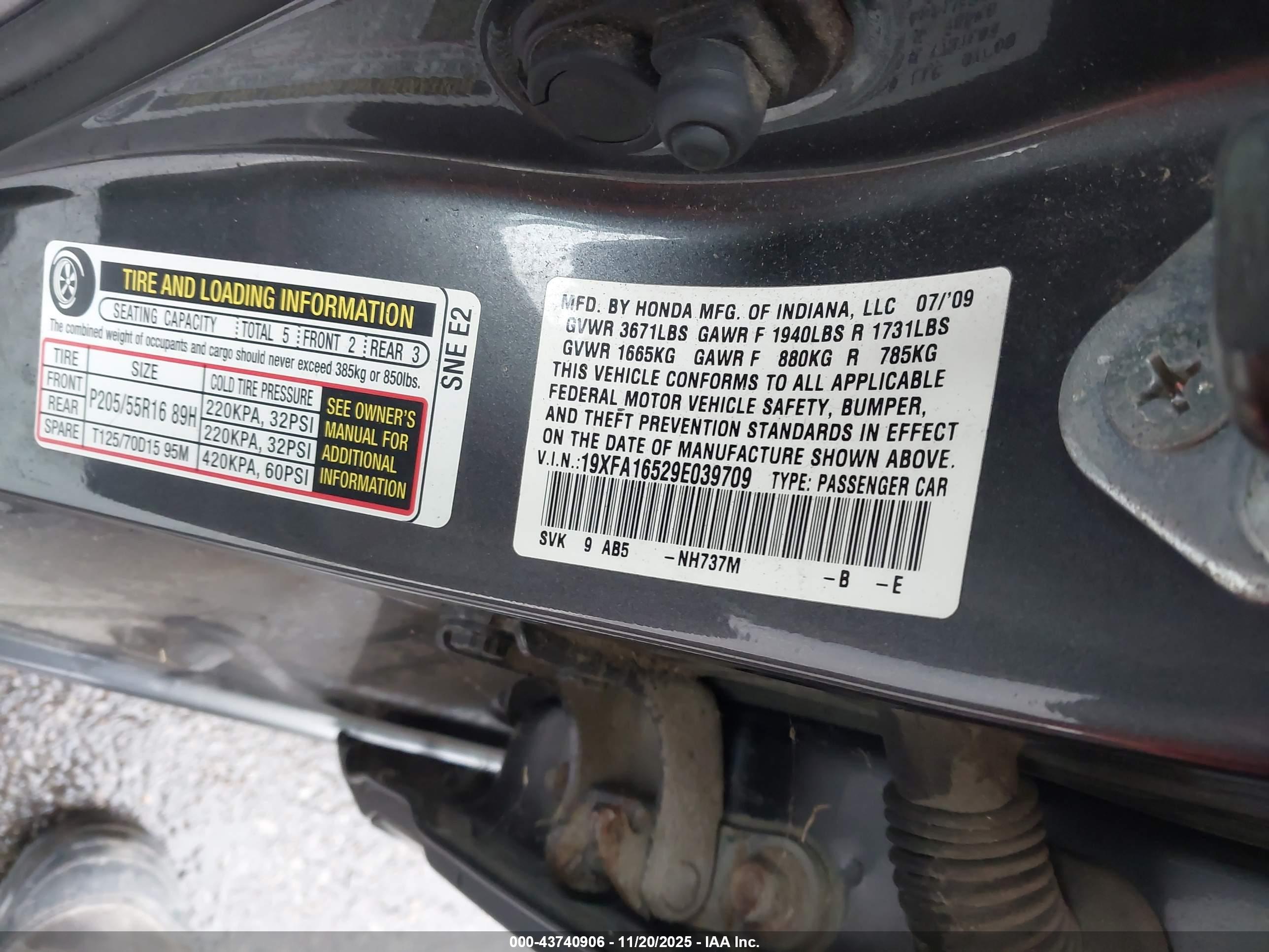 HONDA CIVIC image 9