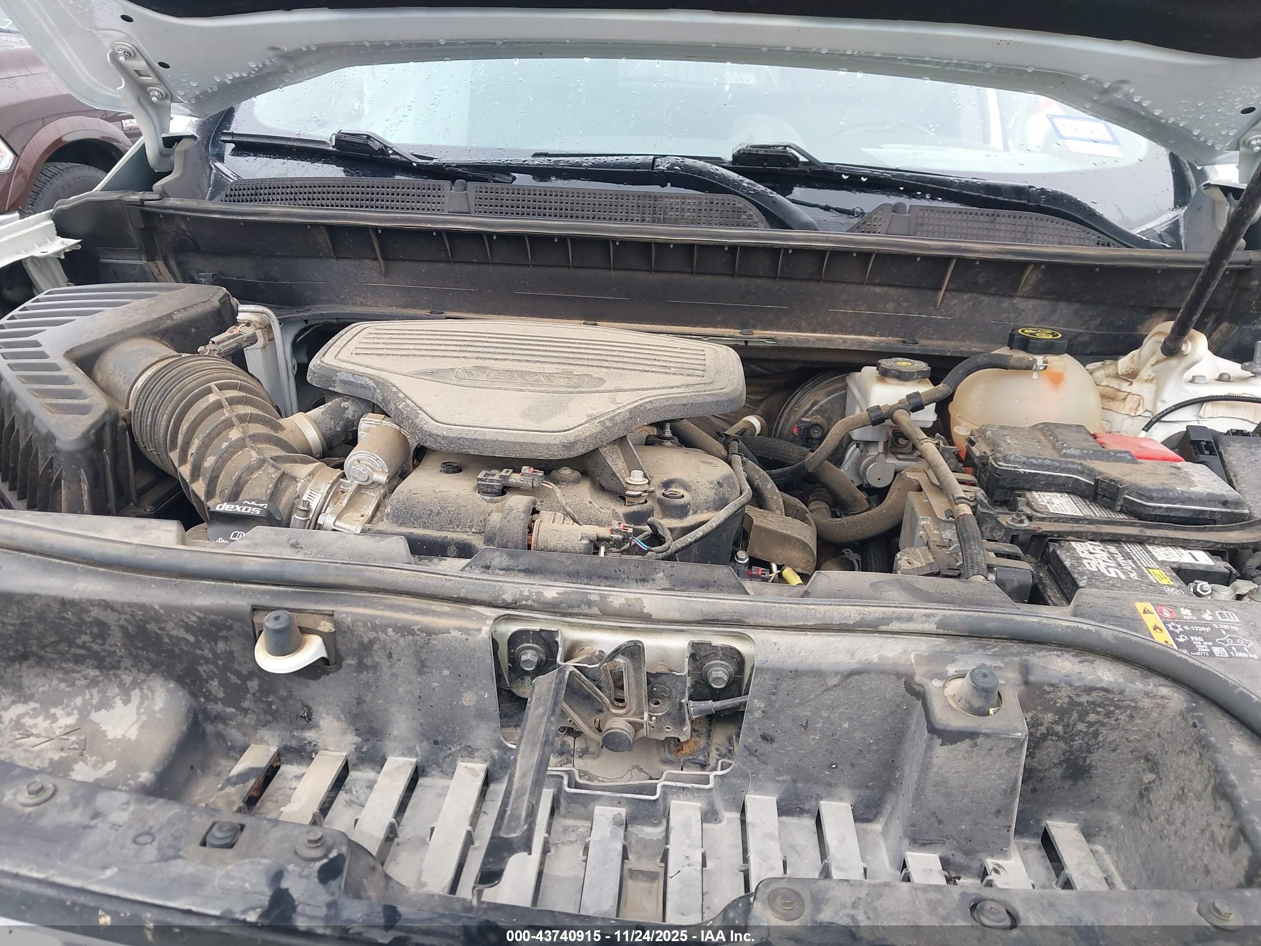 GMC ACADIA image 10