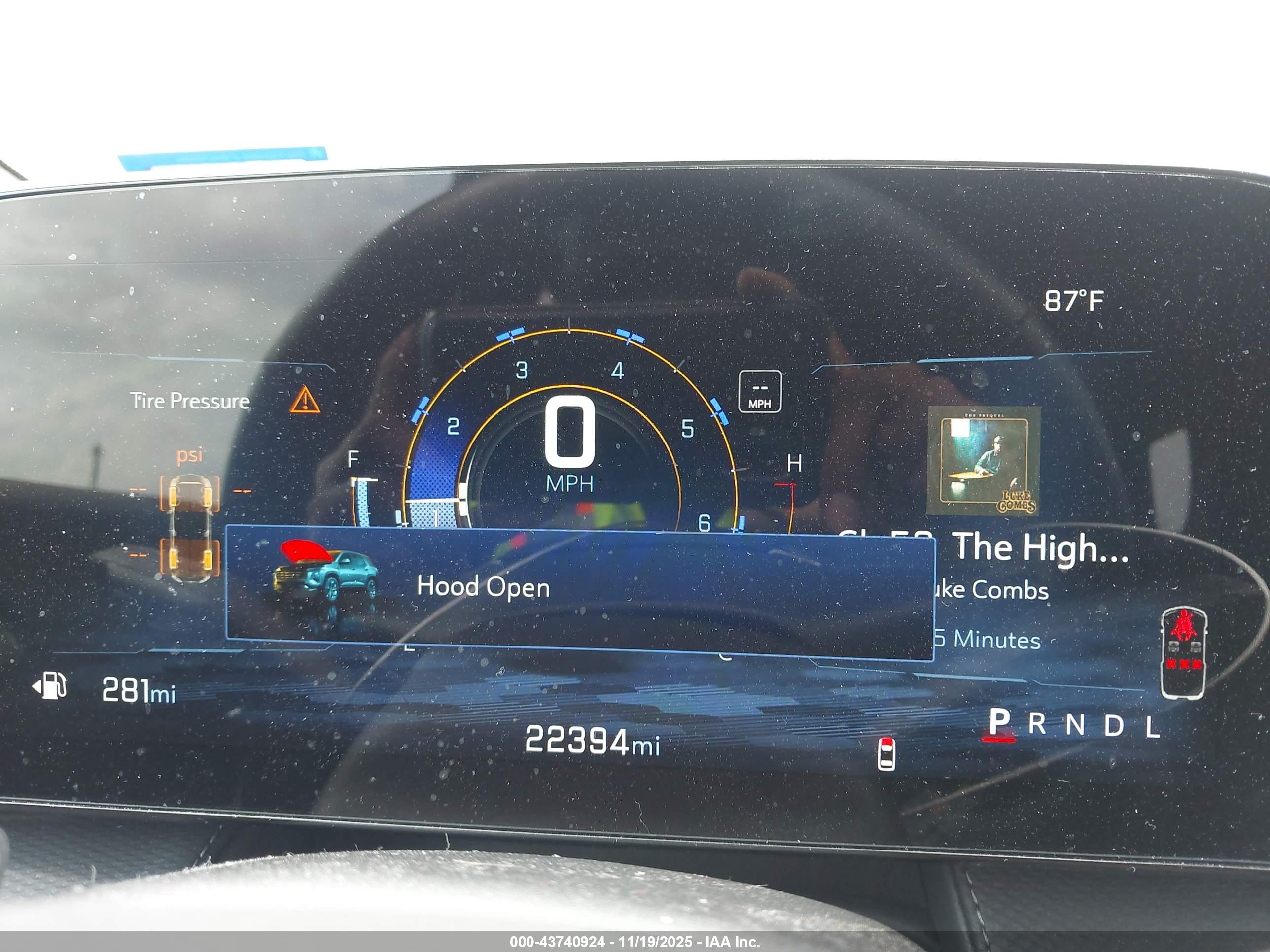 CHEVROLET EQUINOX image 7