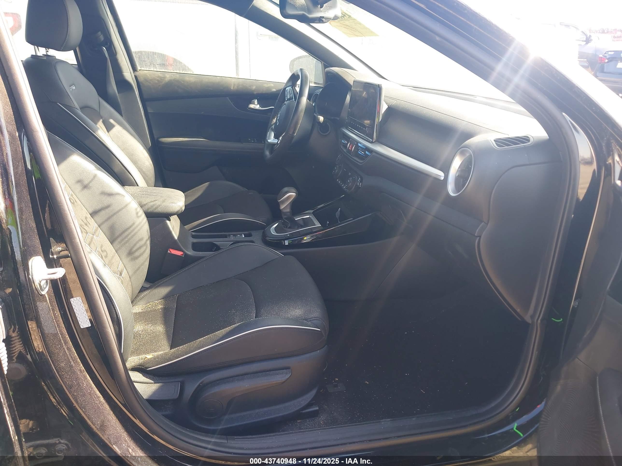 KIA FORTE image 5