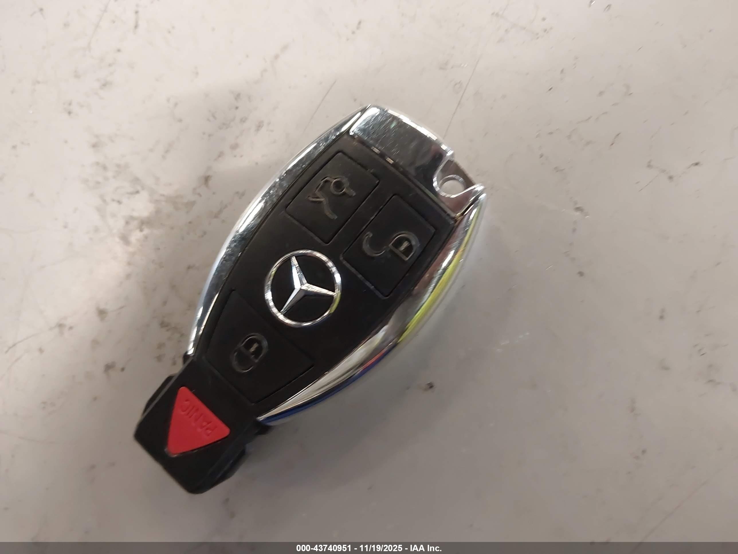 MERCEDES-BENZ S image 11