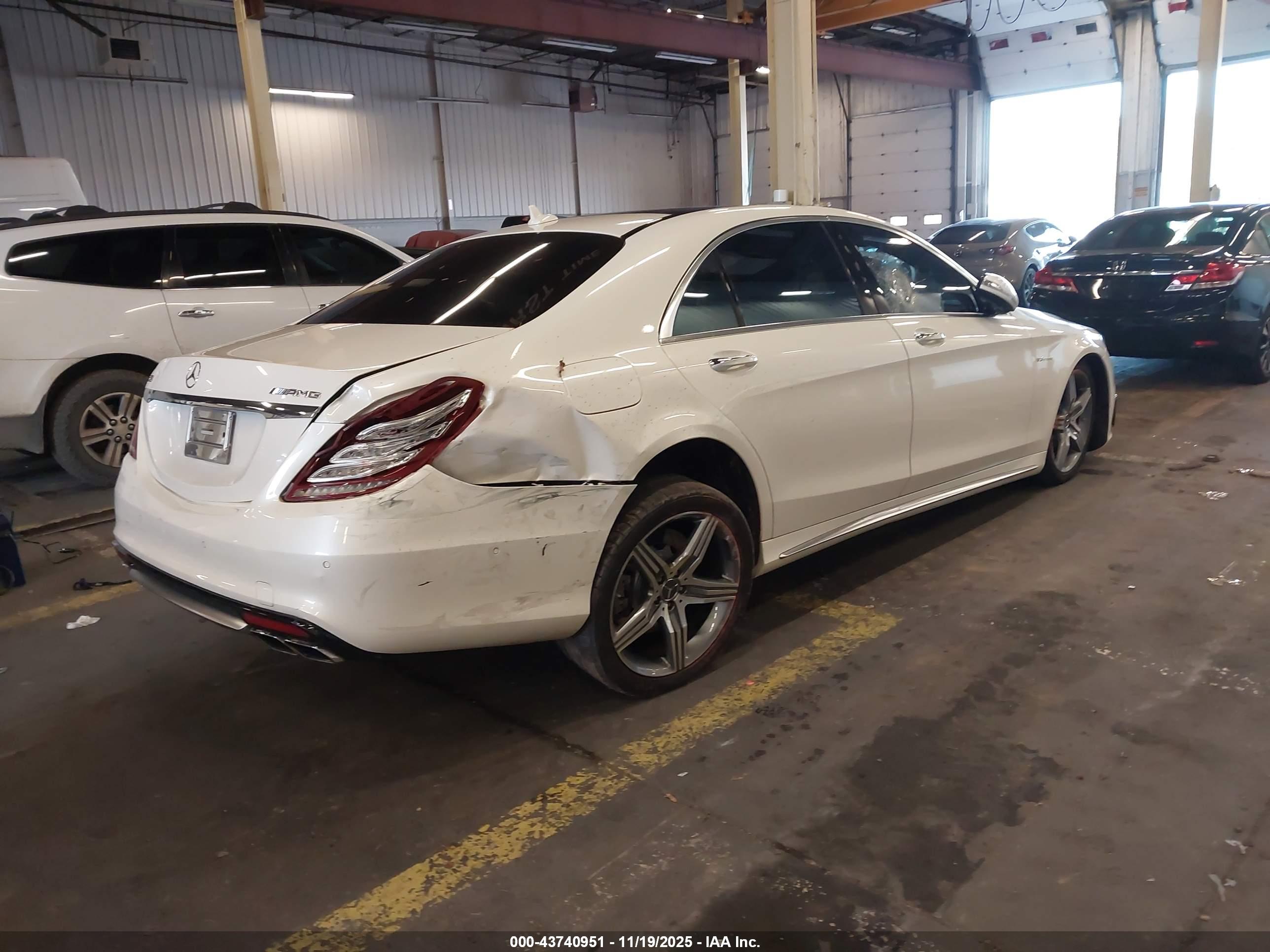 MERCEDES-BENZ S image 4