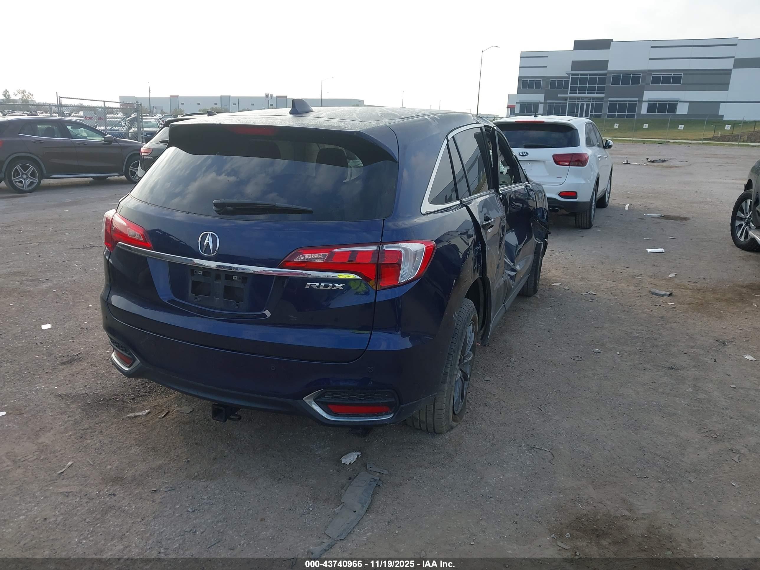 ACURA RDX image 4