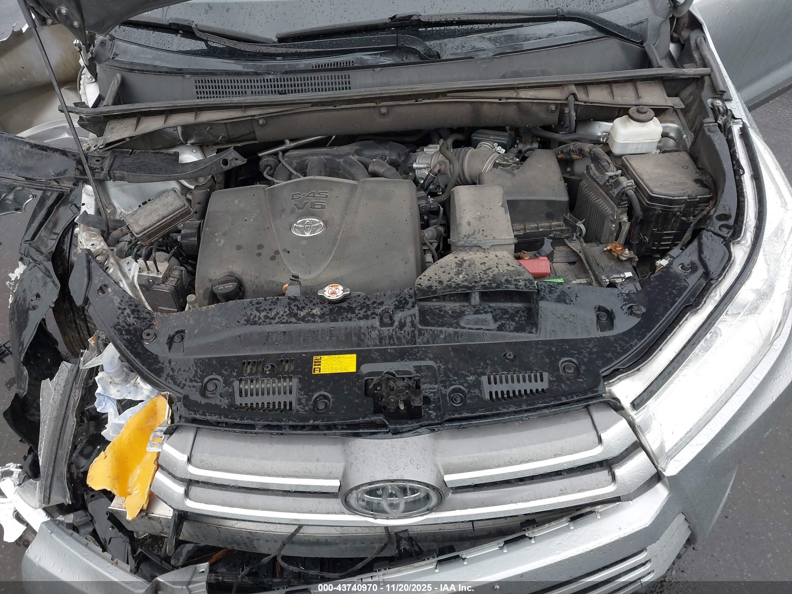 TOYOTA HIGHLANDER image 10