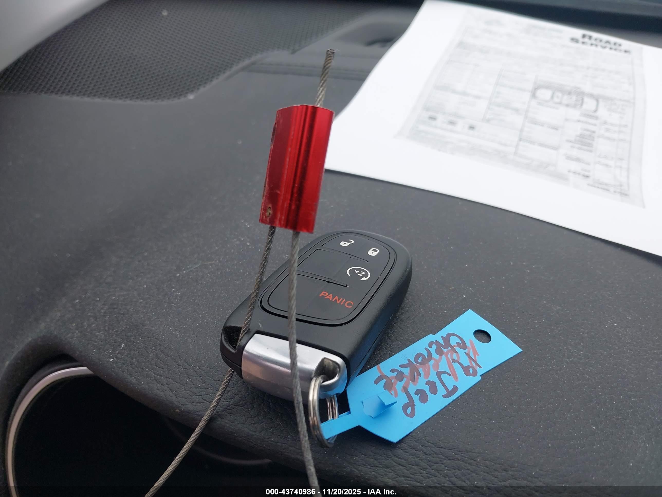 JEEP CHEROKEE image 11