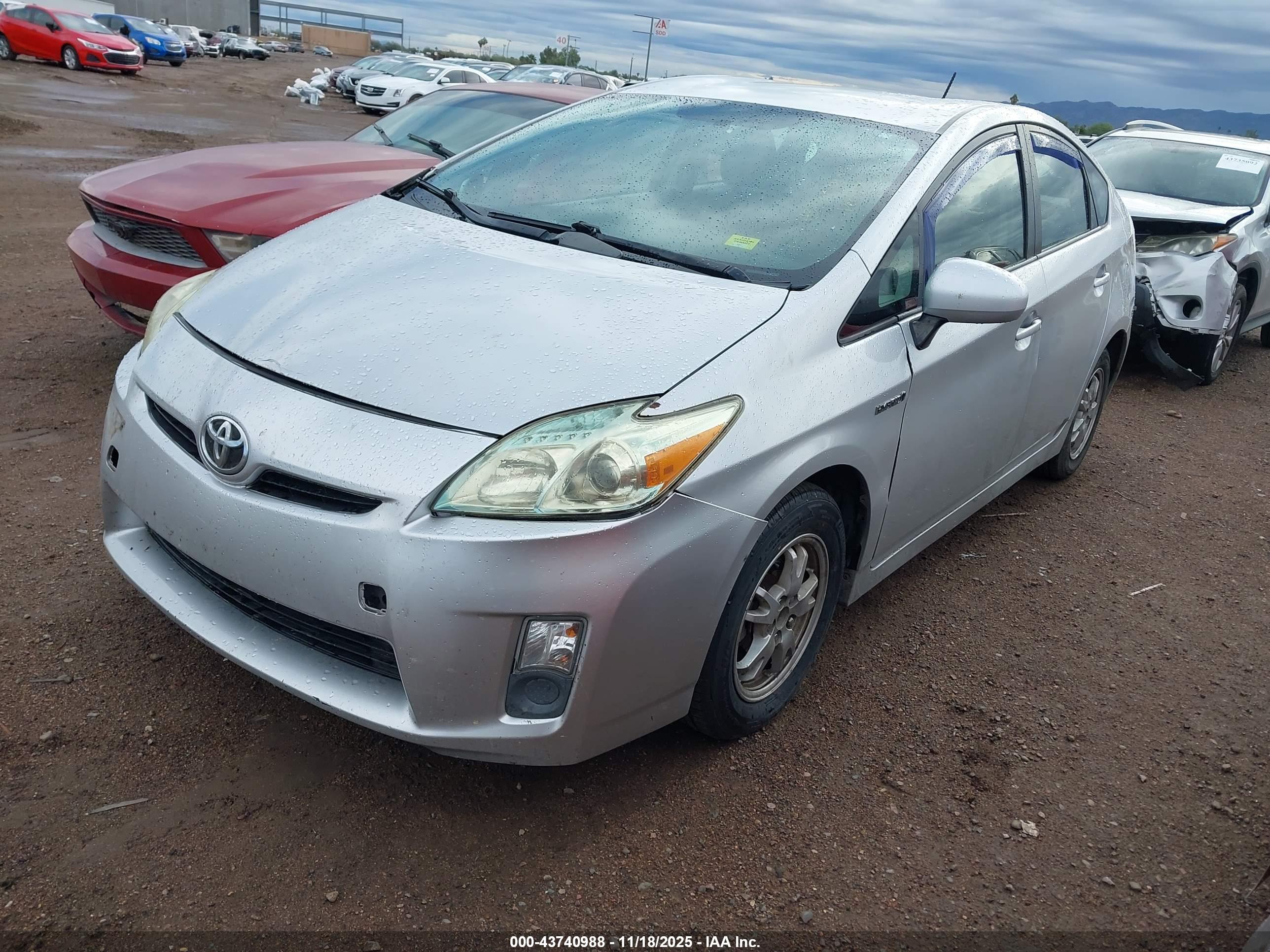 TOYOTA PRIUS image 2