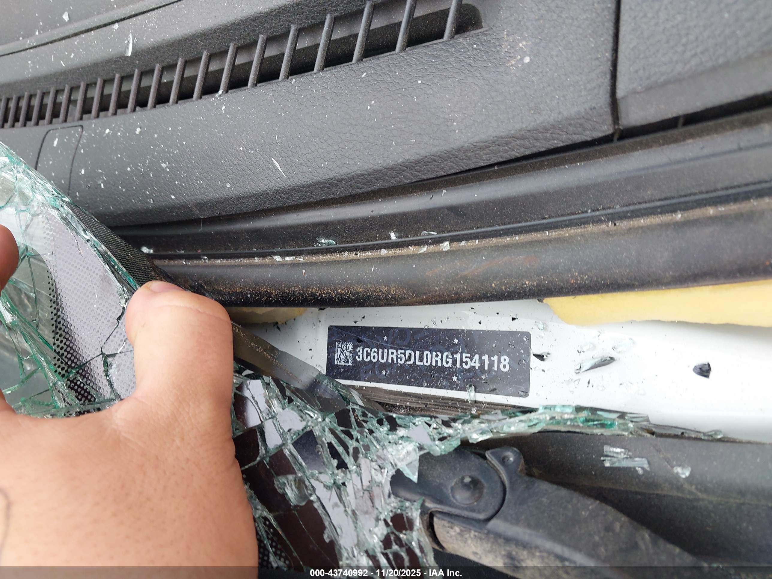 RAM 2500 image 9