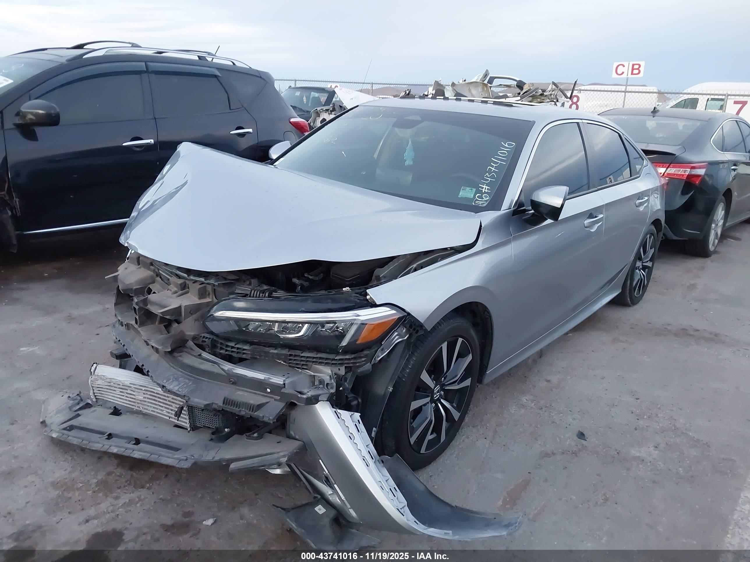 HONDA CIVIC image 2