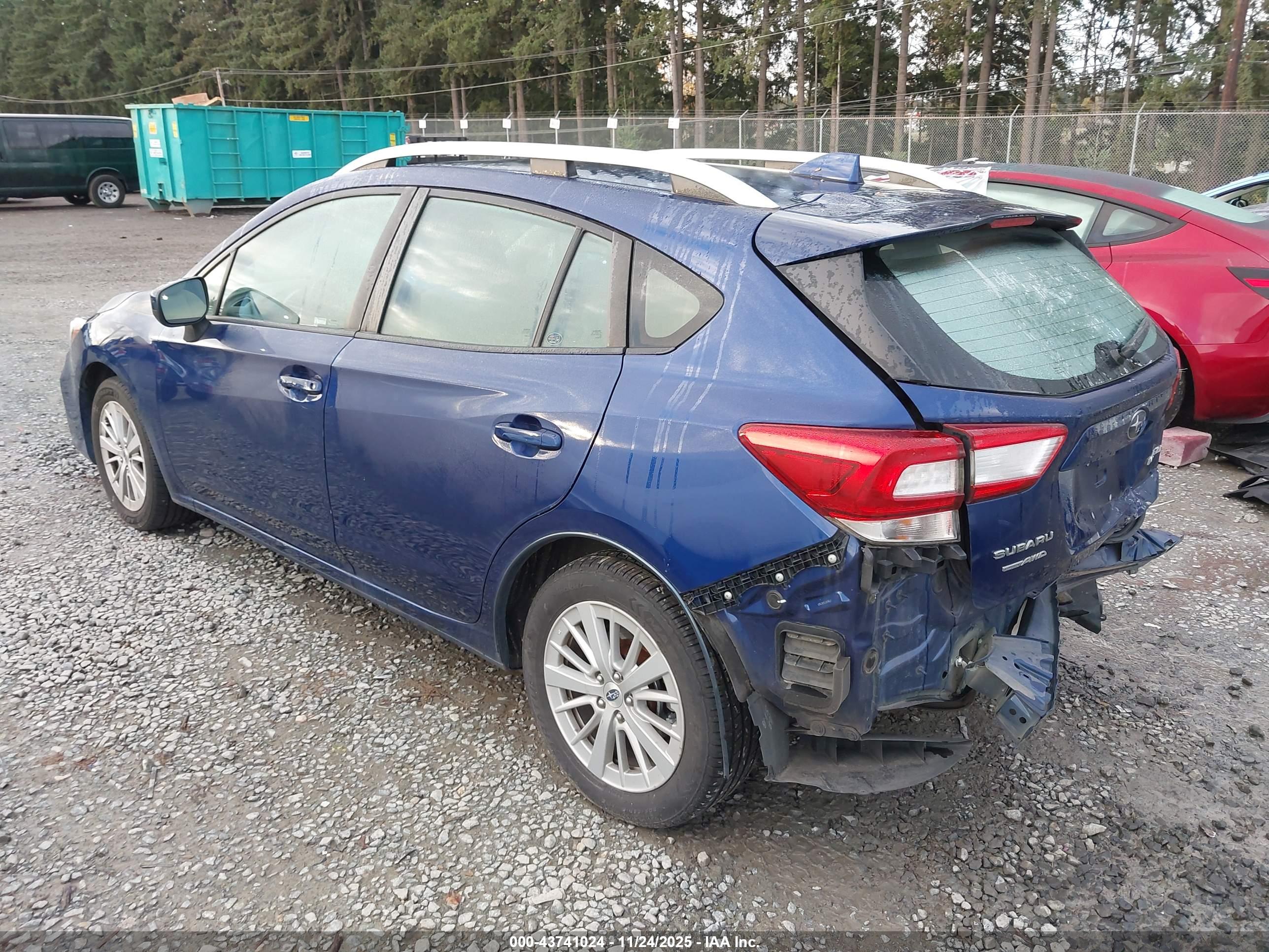 SUBARU IMPREZA image 3