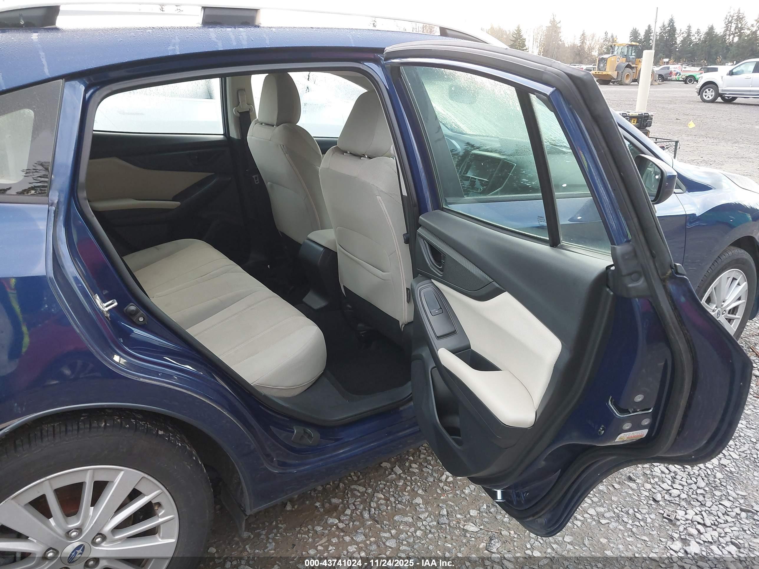 SUBARU IMPREZA image 8