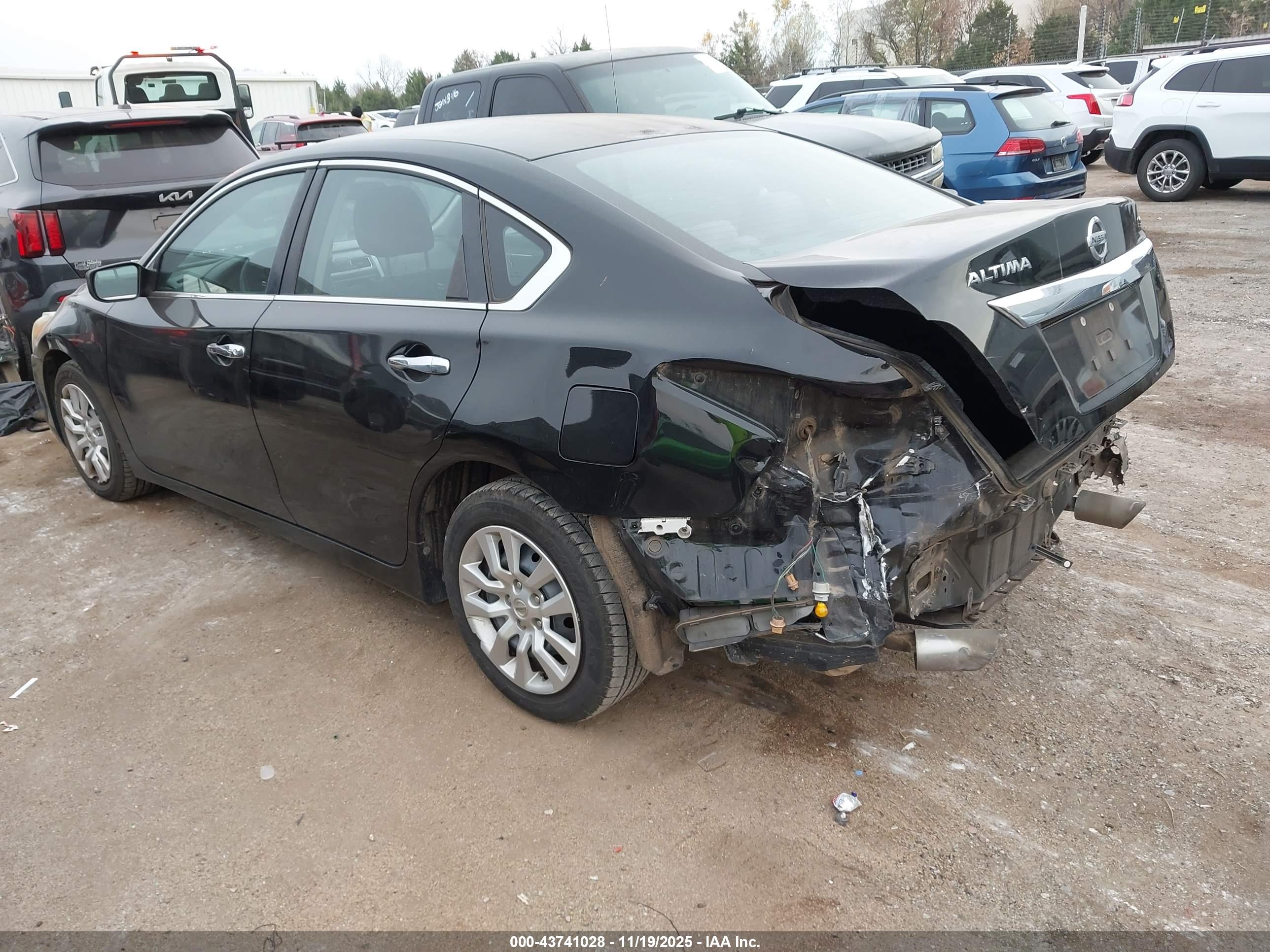 NISSAN ALTIMA image 3