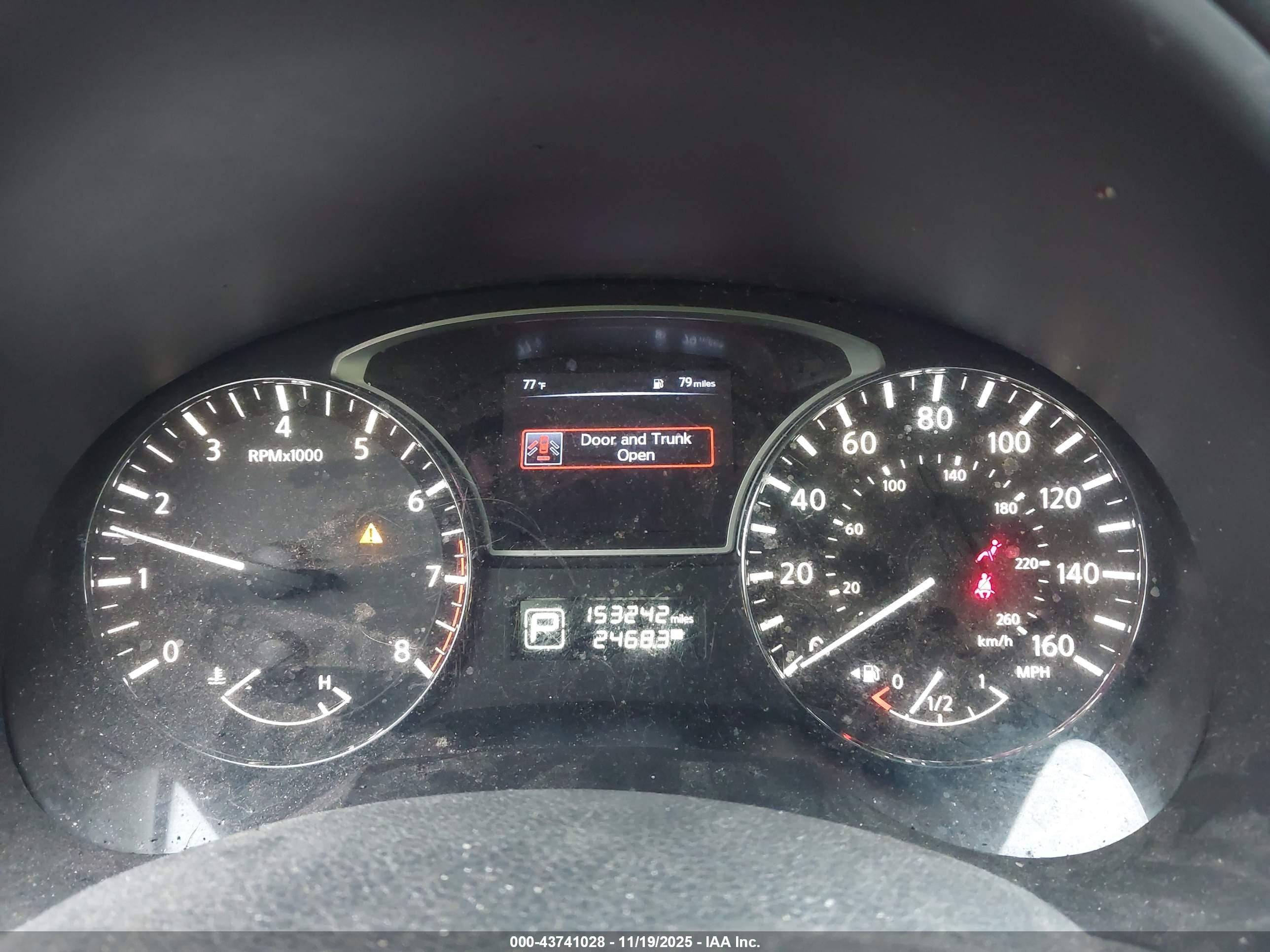 NISSAN ALTIMA image 7