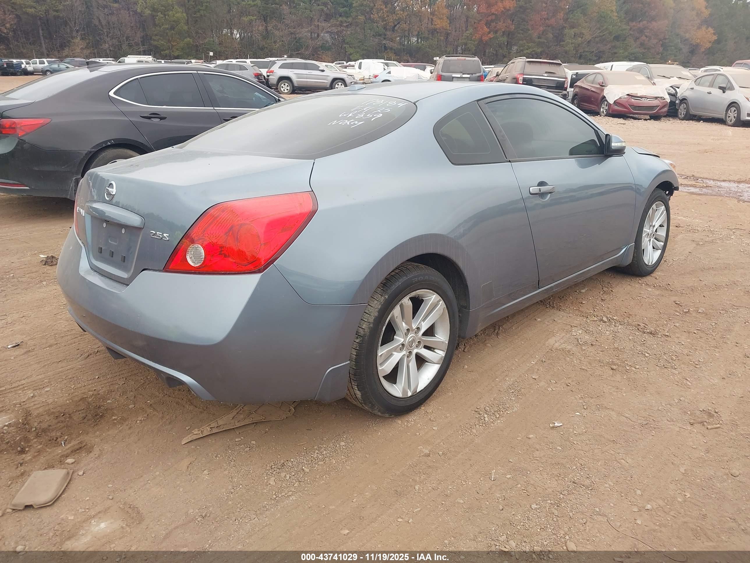 NISSAN ALTIMA image 4