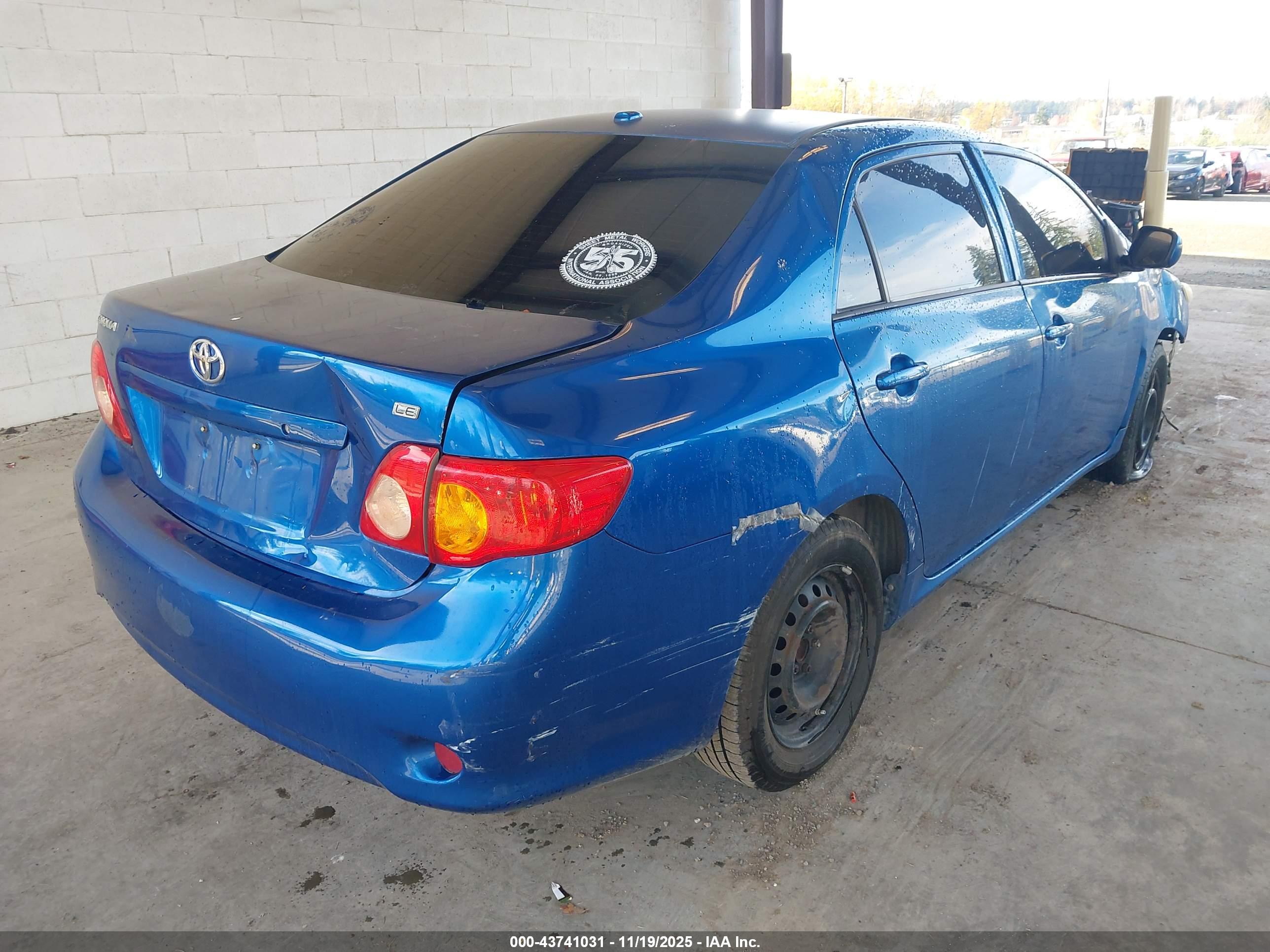 TOYOTA COROLLA image 4
