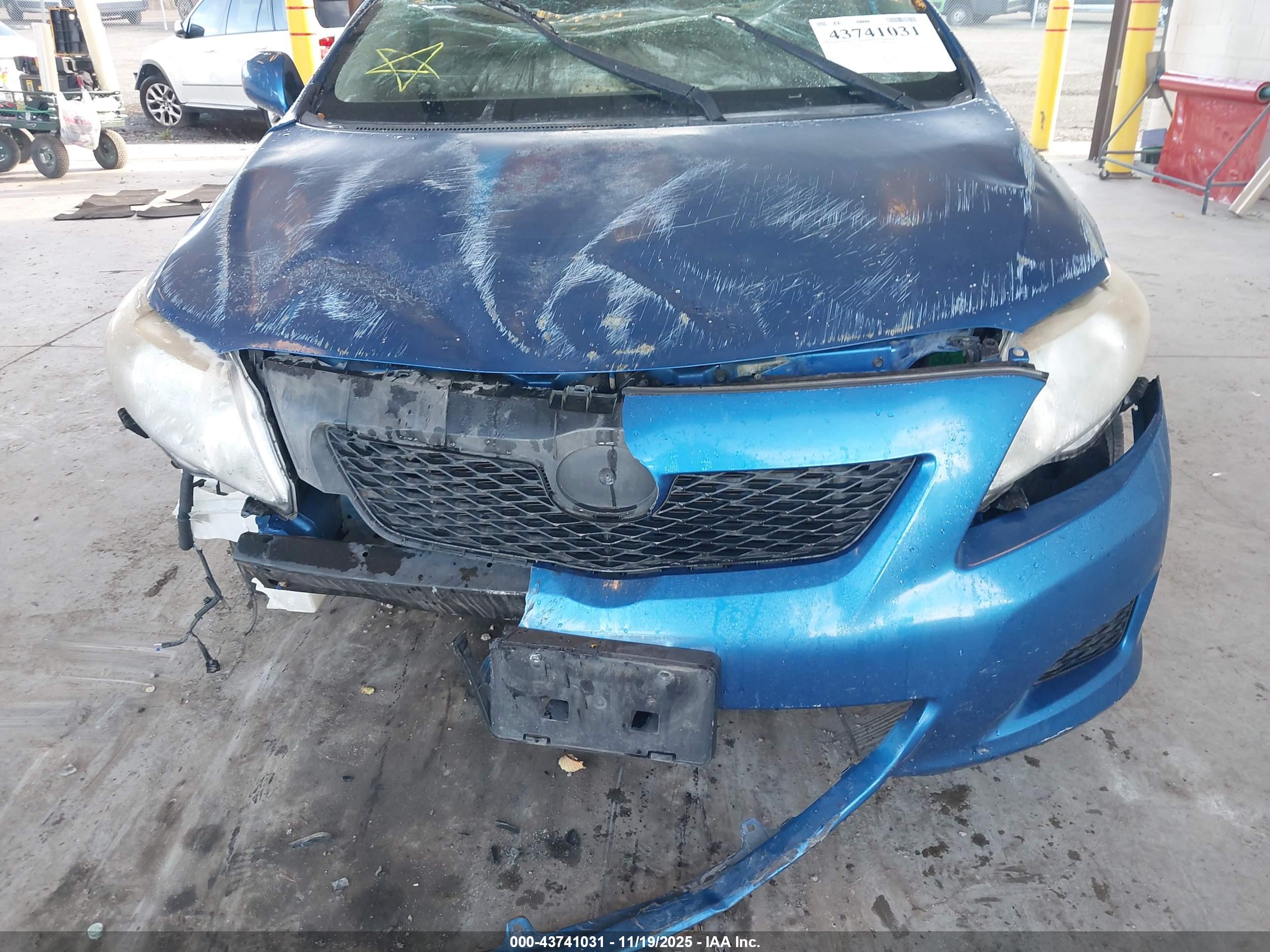 TOYOTA COROLLA image 6