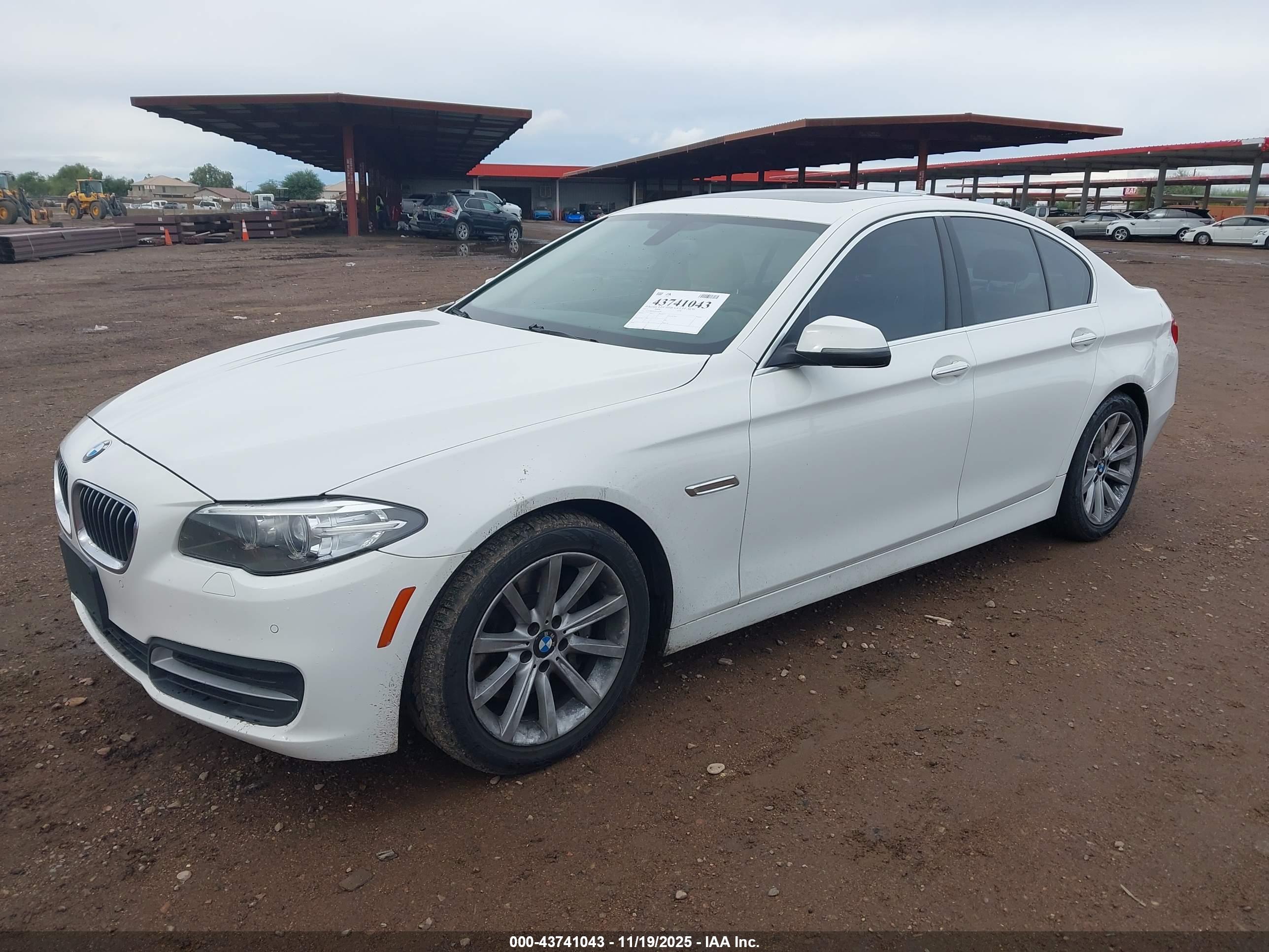 BMW 535I image 2
