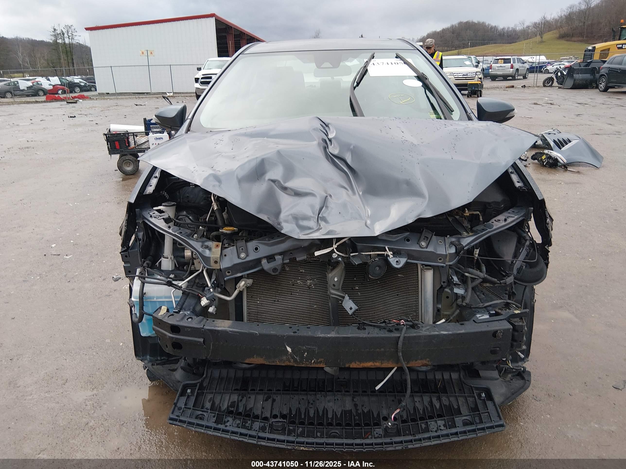 TOYOTA COROLLA image 6