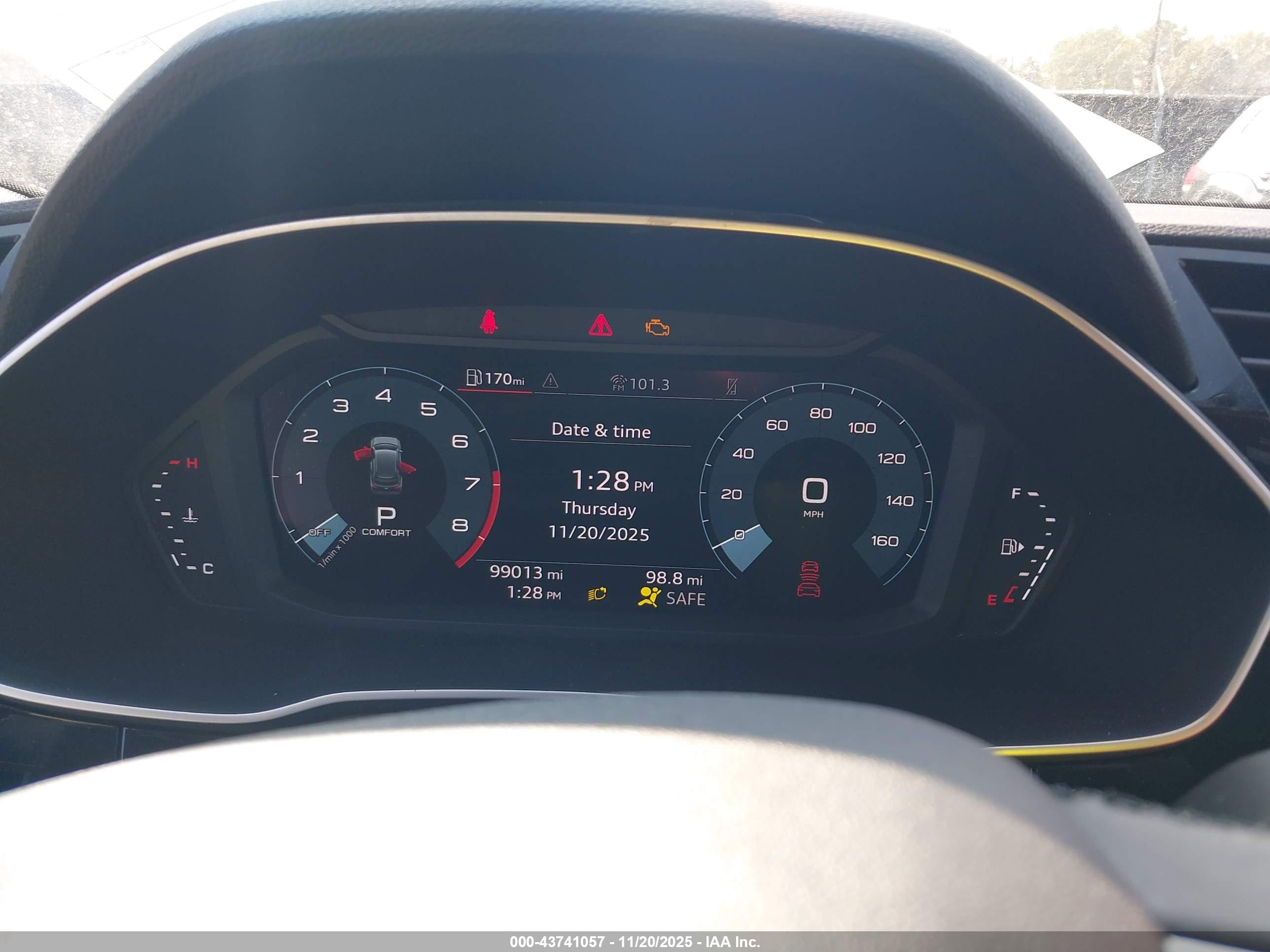 AUDI Q3 image 7