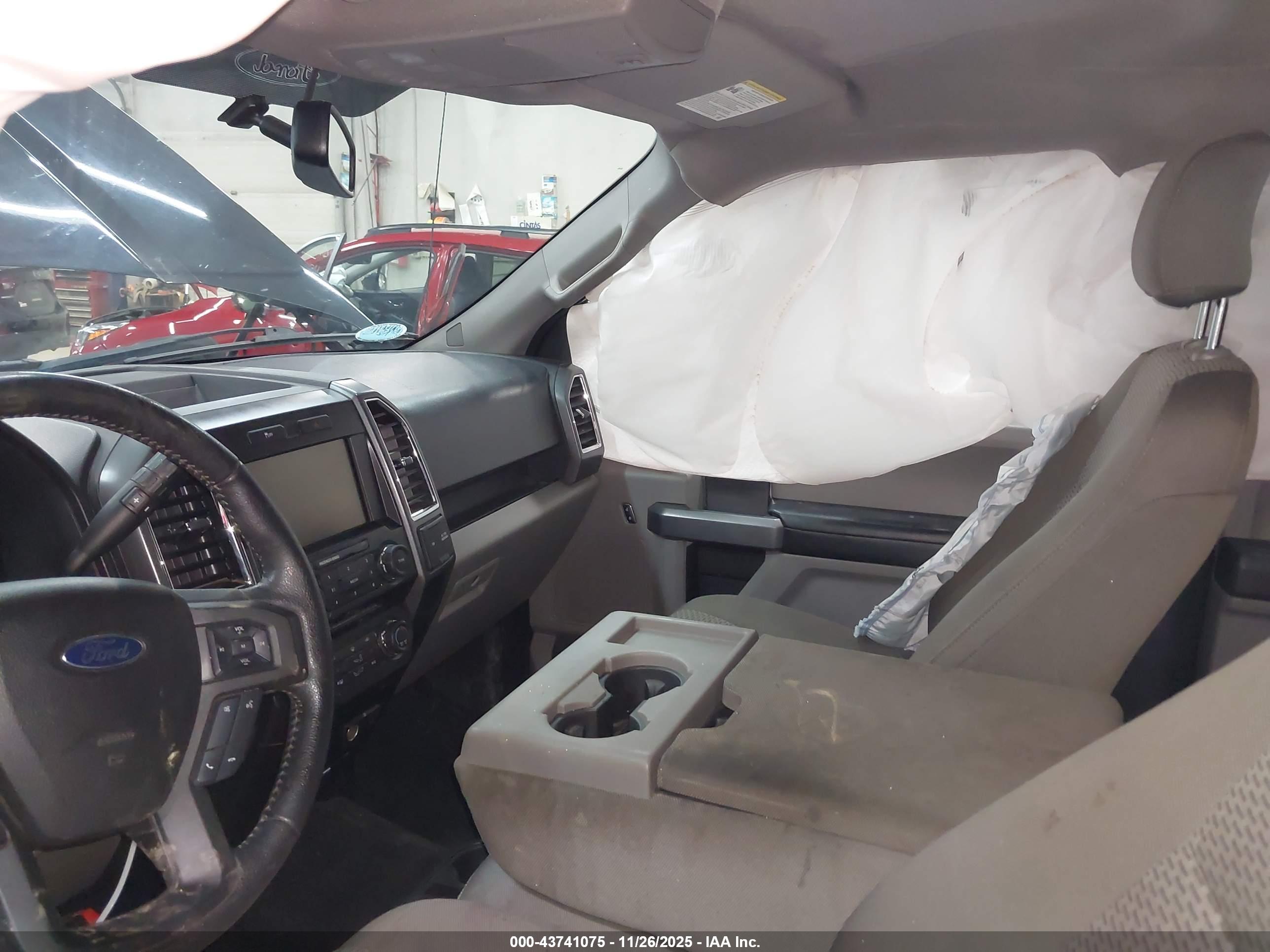 FORD F-150 image 5