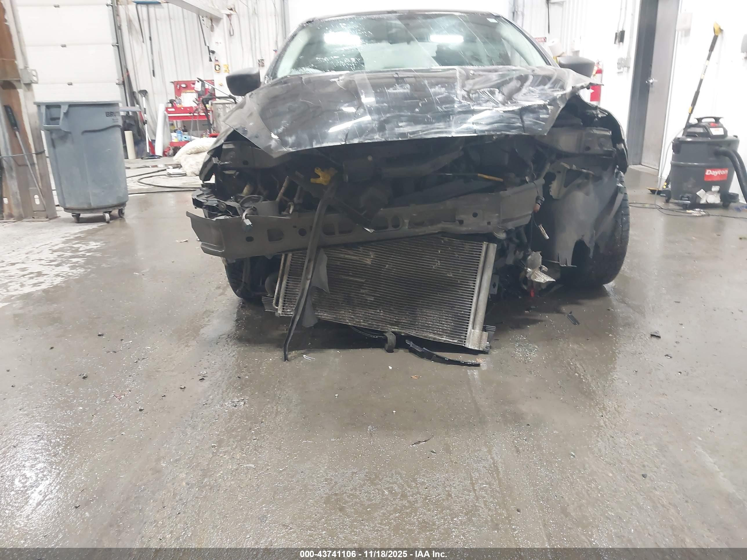 FORD FOCUS image 6